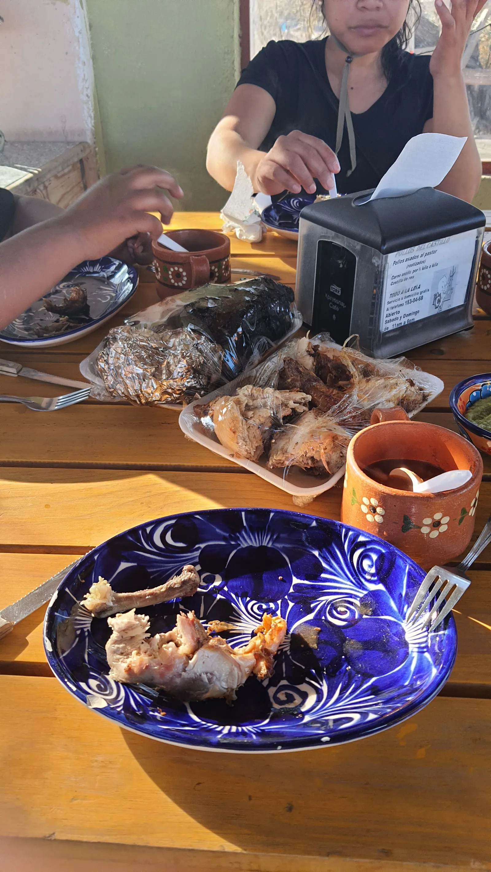 Pollos Del Castillo image 6