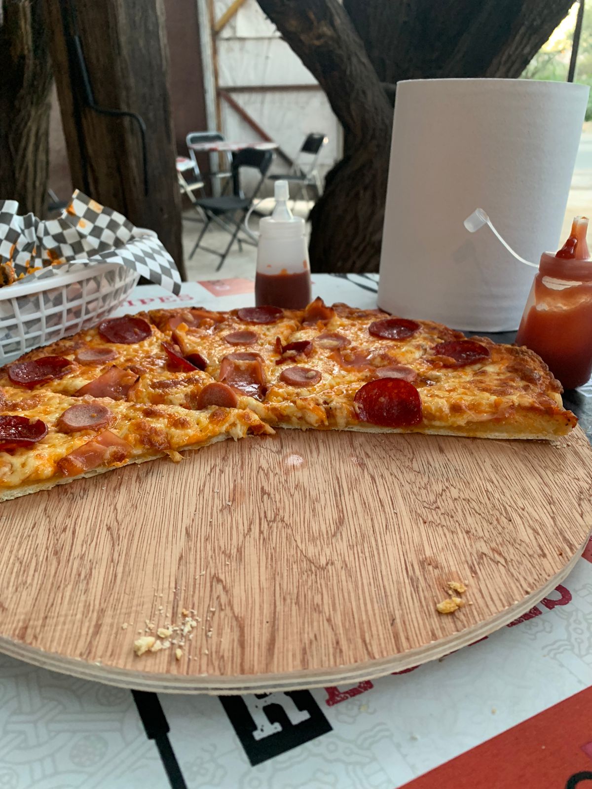 El Bisonte. Pizza y alitas image 3