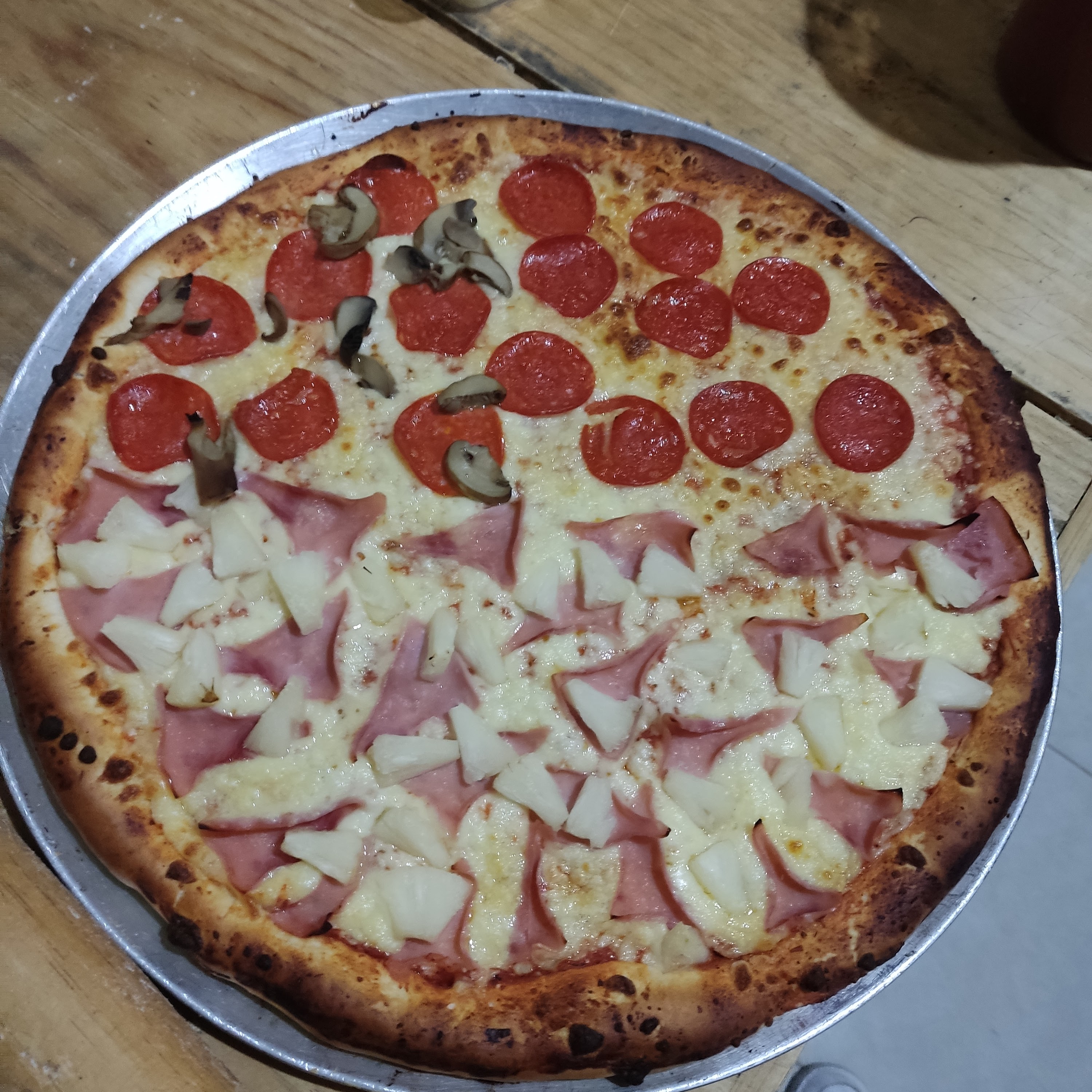 Miky's Pizza image 6