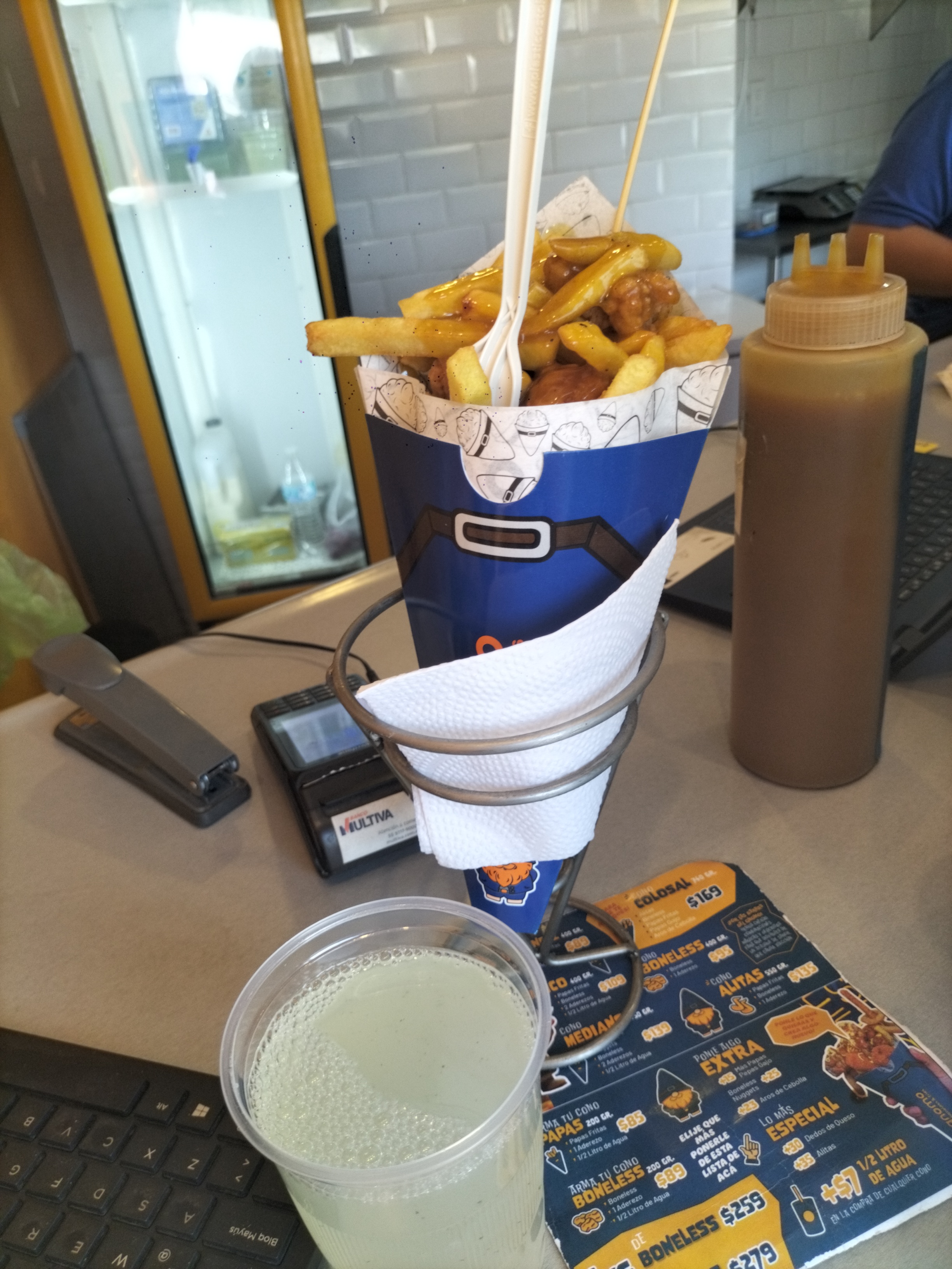 Gnomo Boneless & Fries image 1