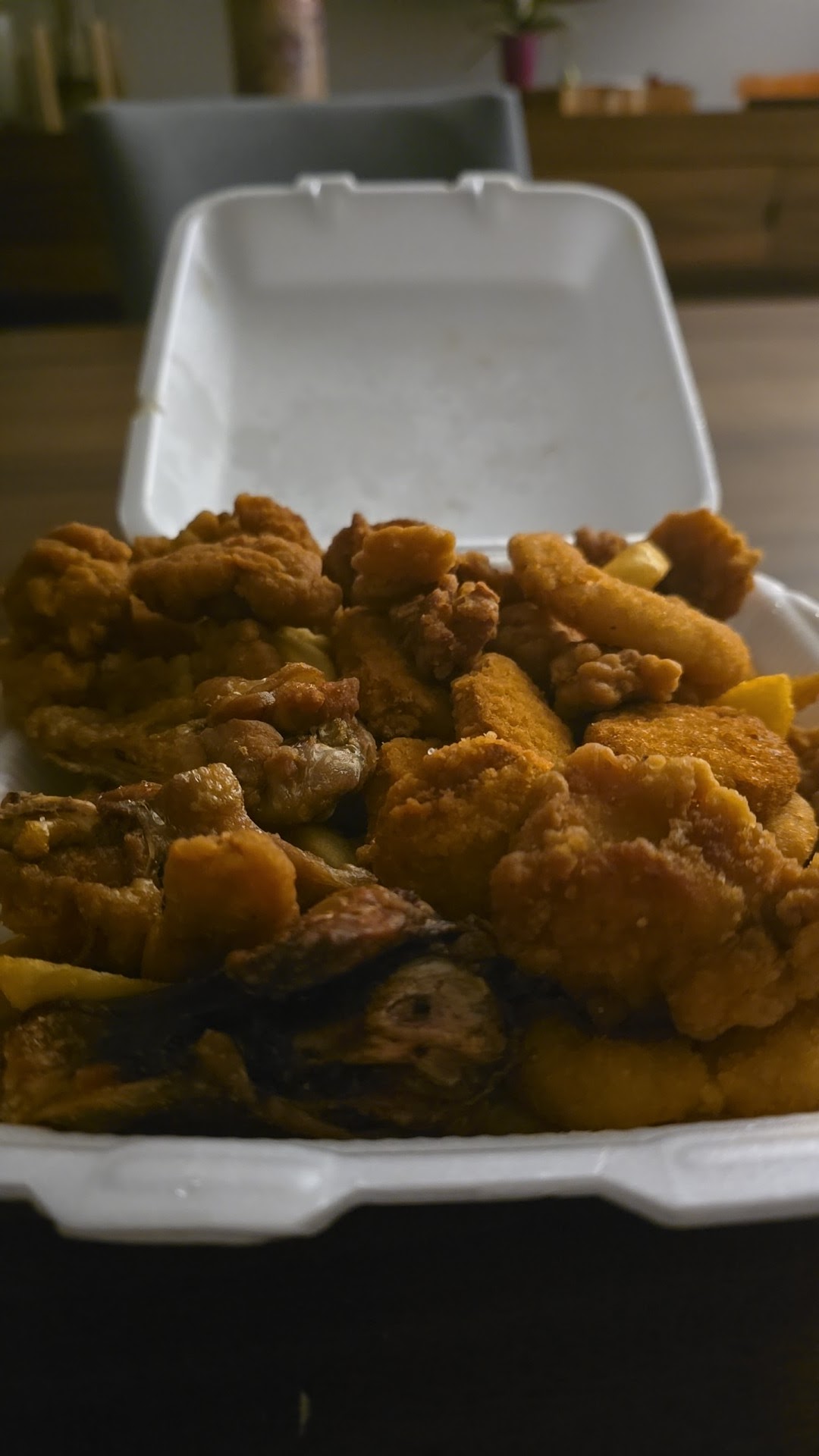 Gnomo Boneless & Fries image 3