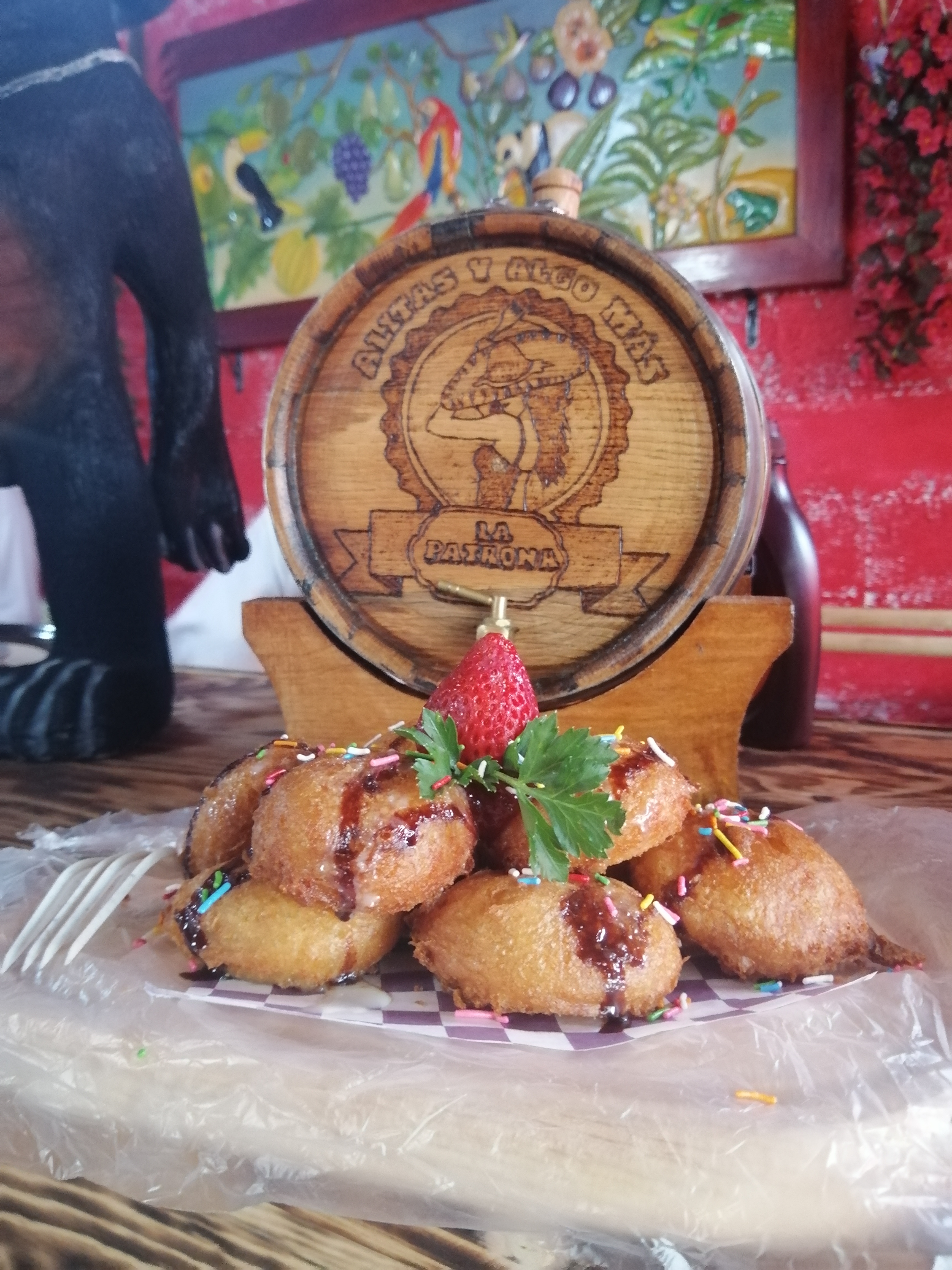 Alitas y Algo mas la patrona image 6