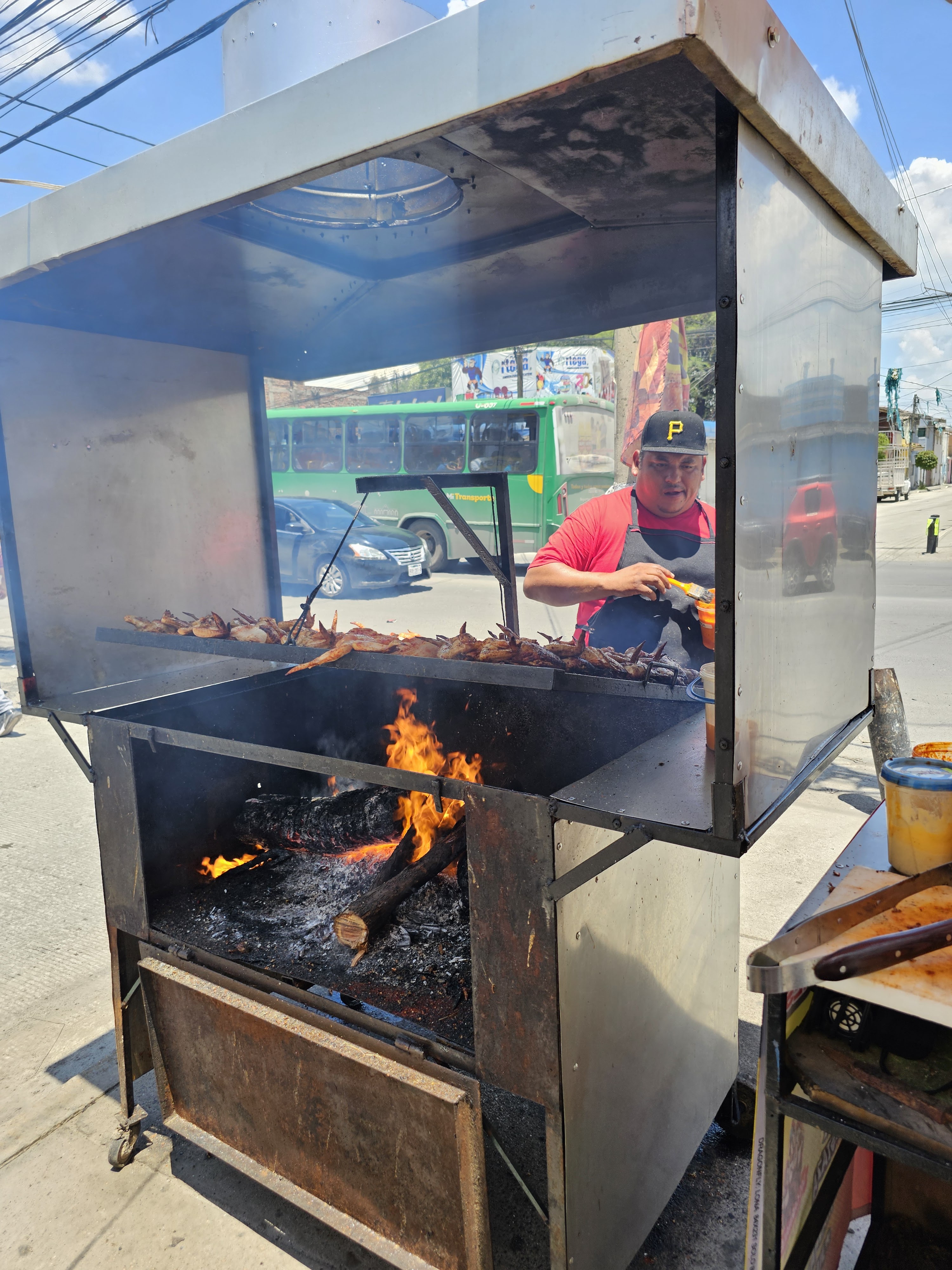 Pollos a la Leña Los Carnales image 4
