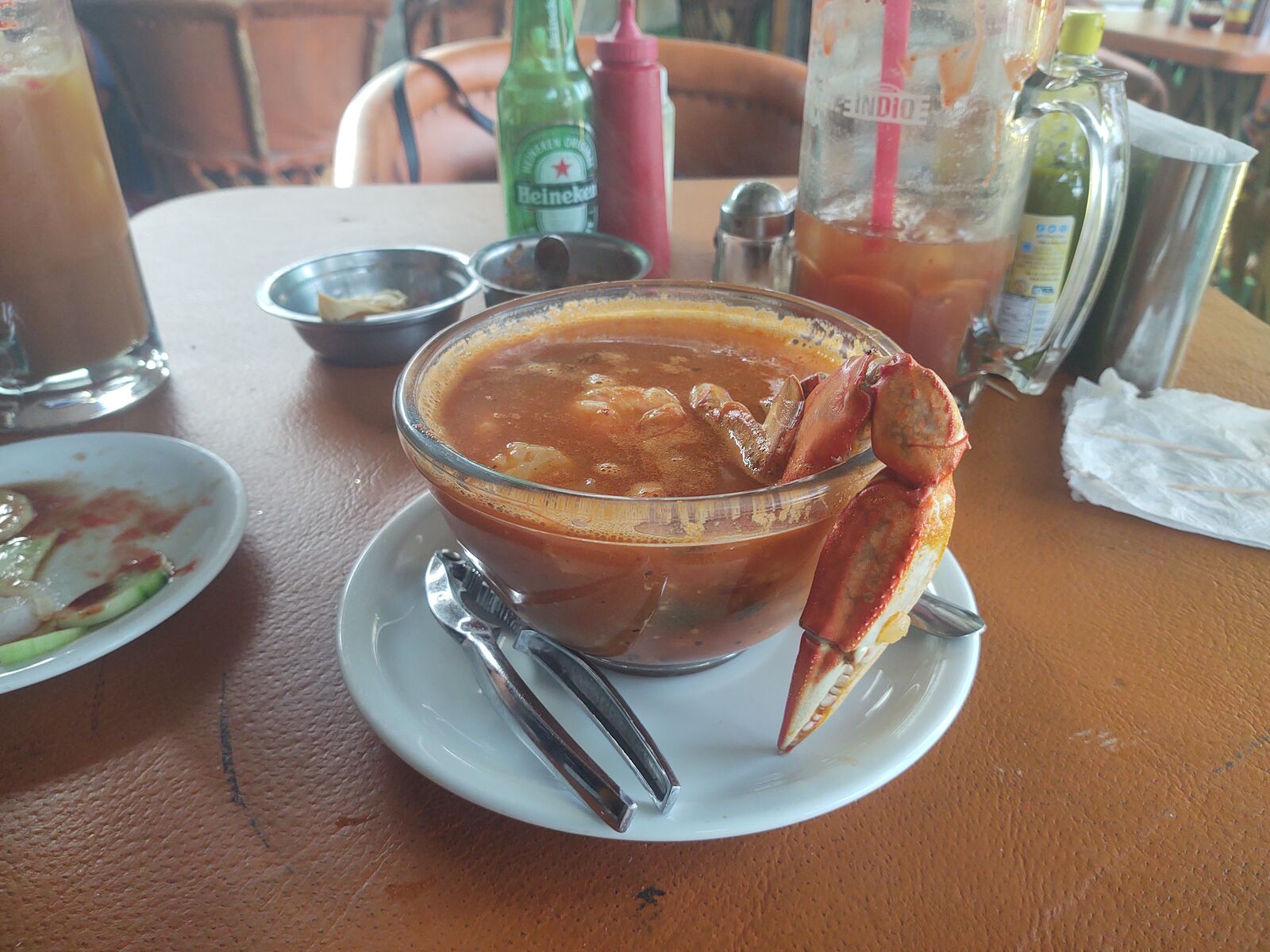 Concha y Mar: Mariscos and Drinks image 3