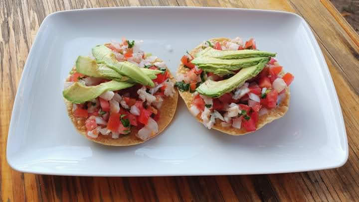 Concha y Mar: Mariscos and Drinks image 4