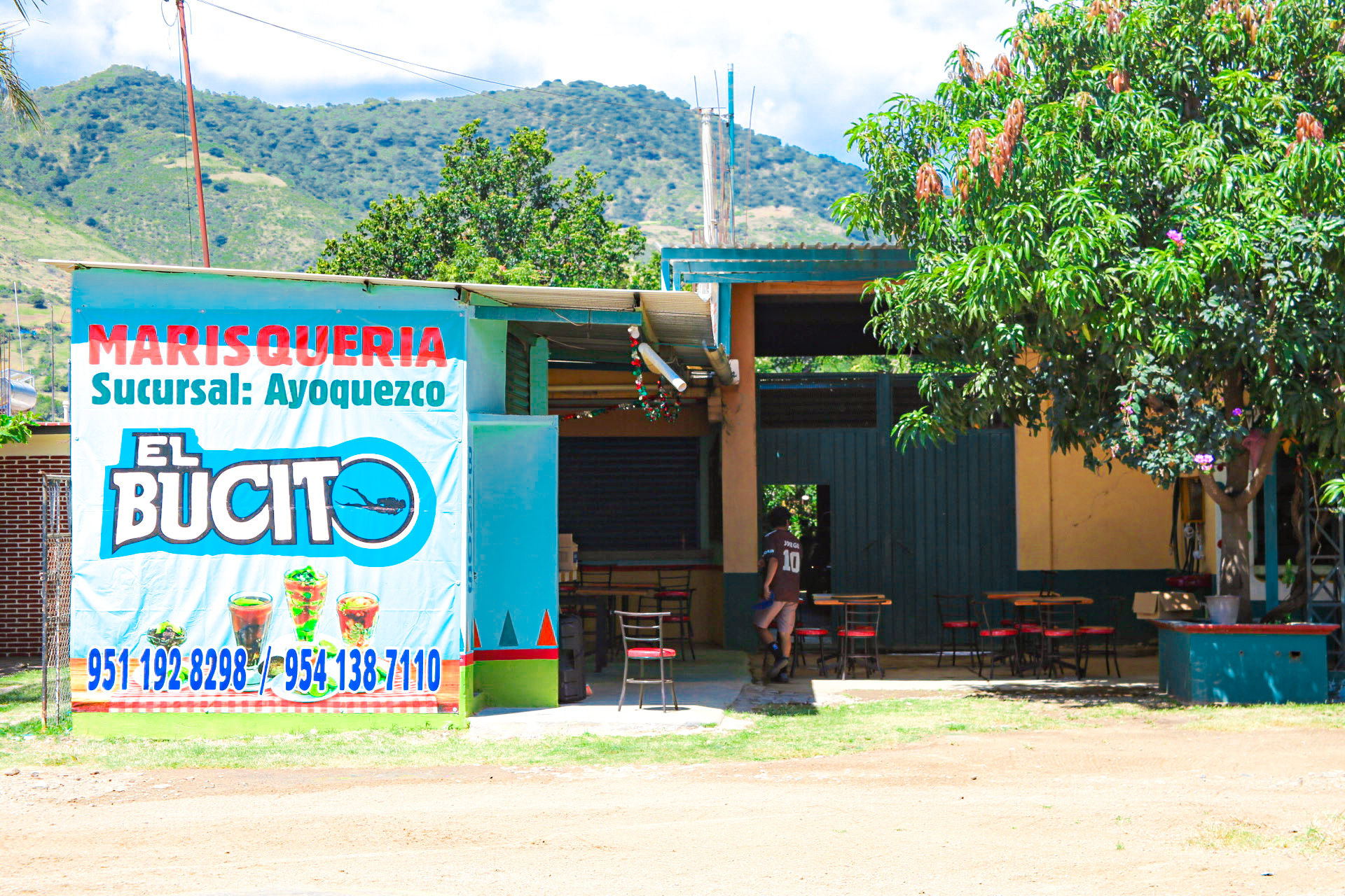 Marisqueria “El Bucito” Suc Ayoquezco image 1