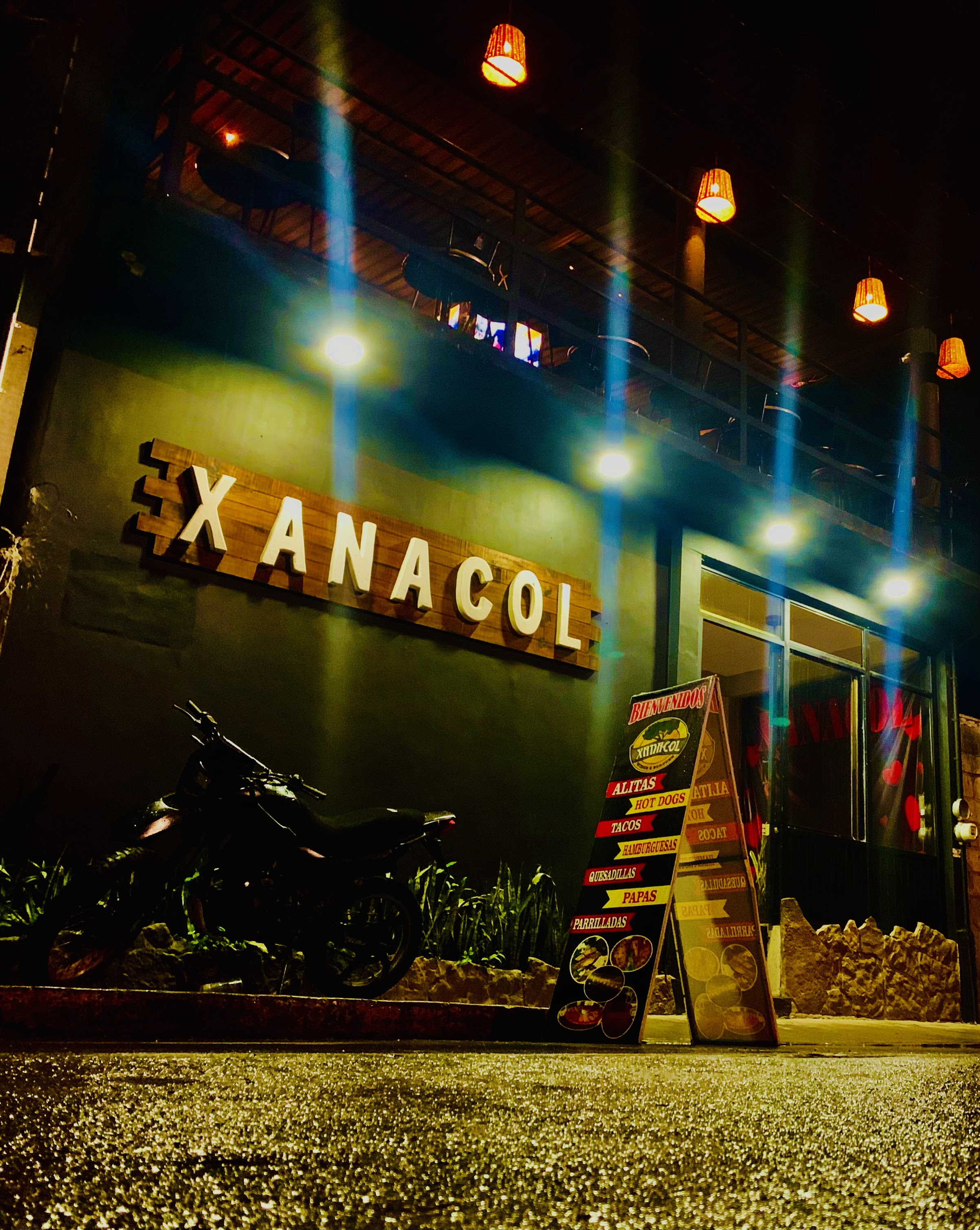 Xanacol Sport Wings & Burguer image 8