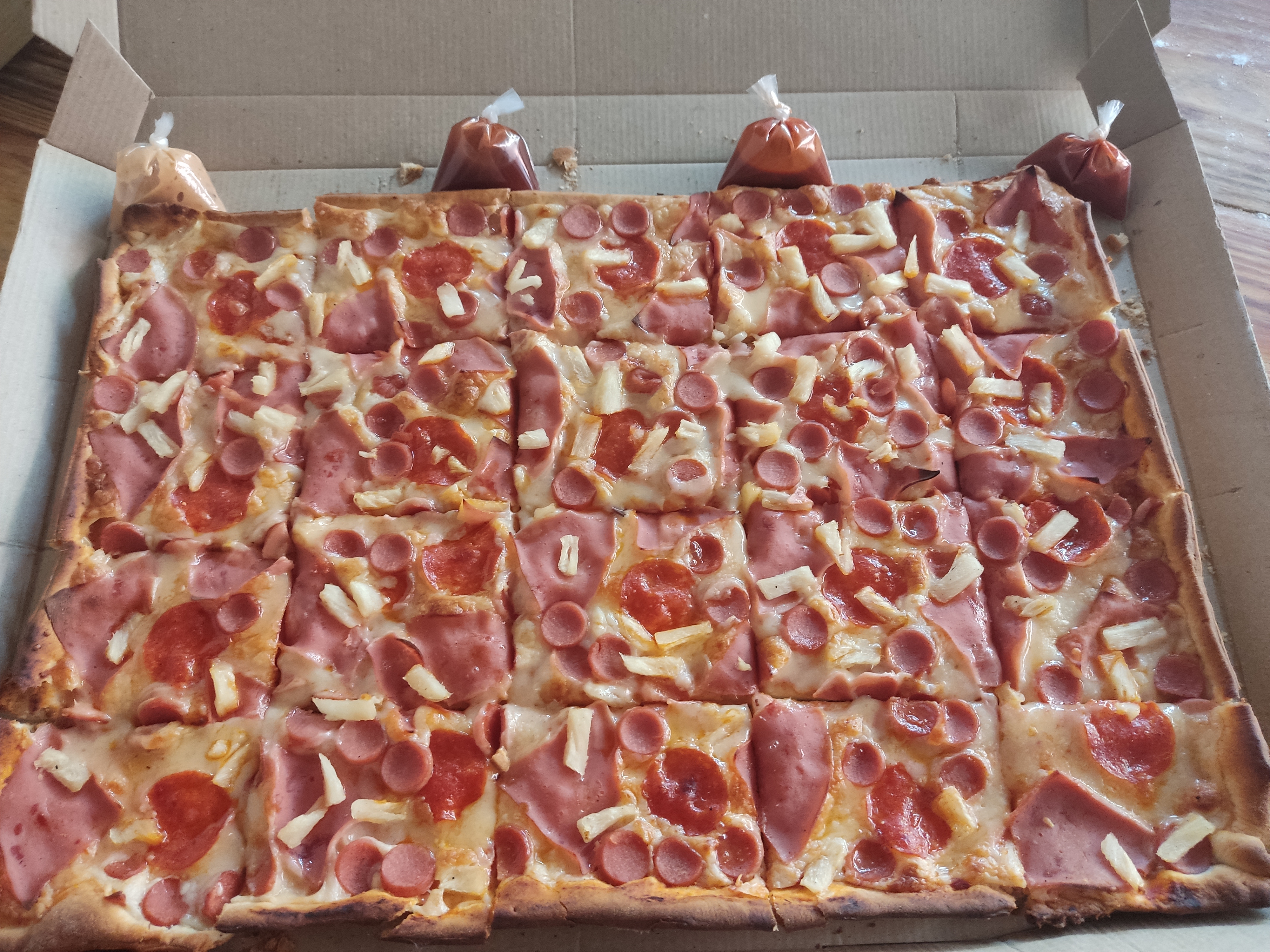 Delizia Pizza image 5