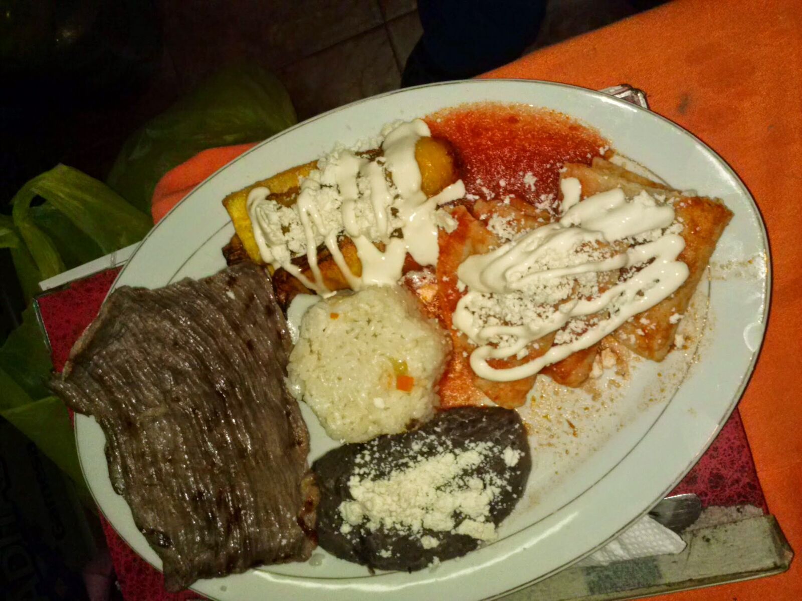restaurant "la palapa" image 2