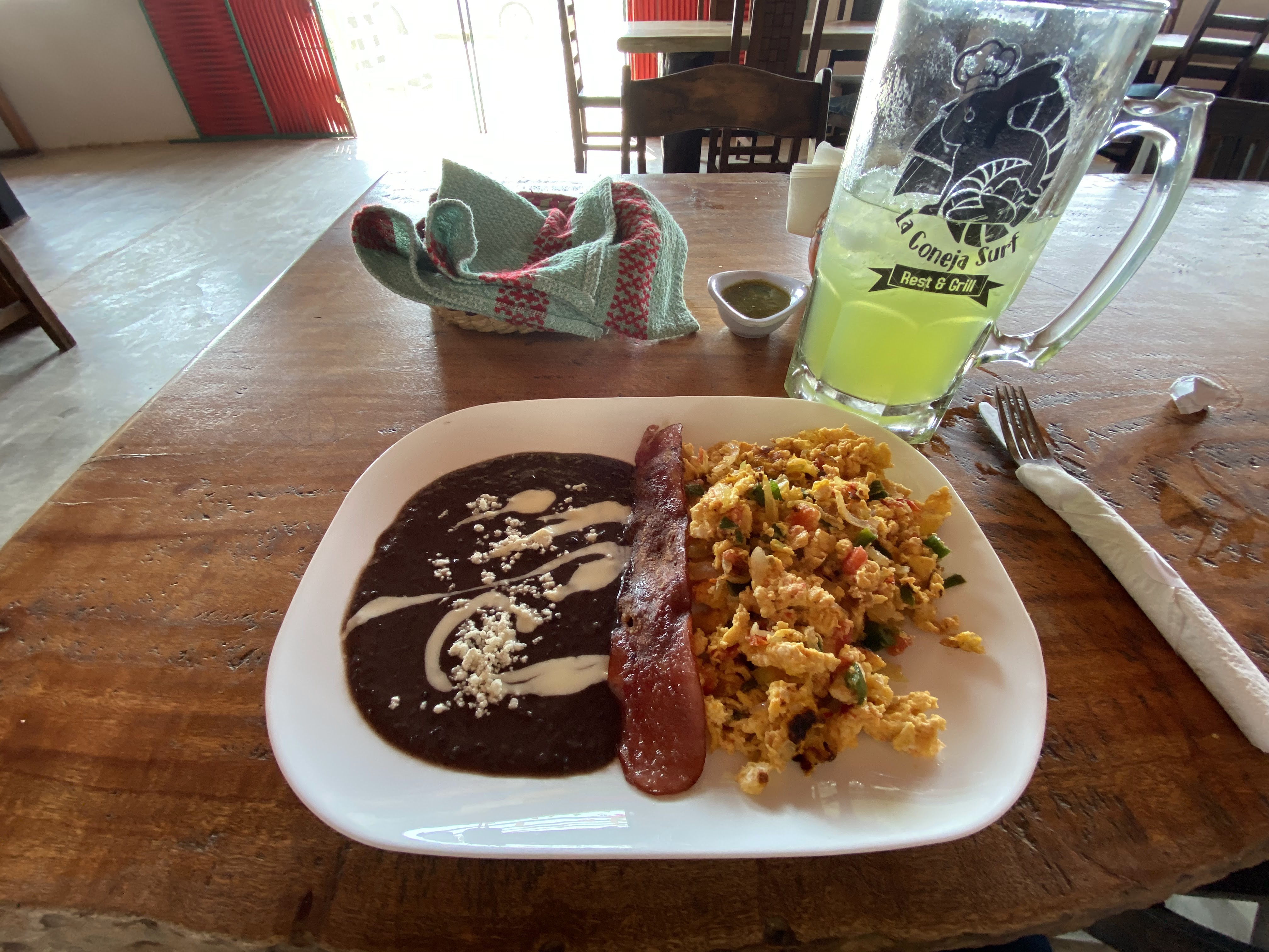 La coneja surf restaurante & grill image 9