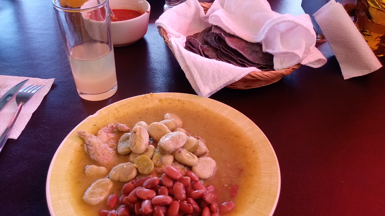 "Fonda Lupita" image 6