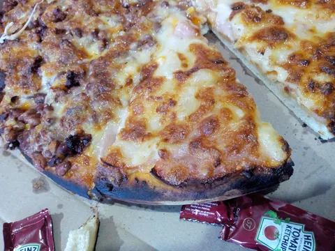 Pizzería la italiana image 2