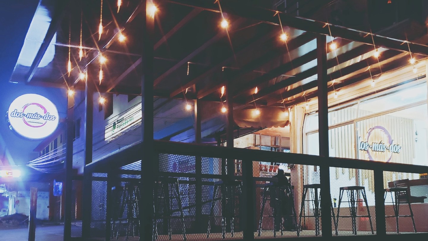 Dos Más Dos image 4