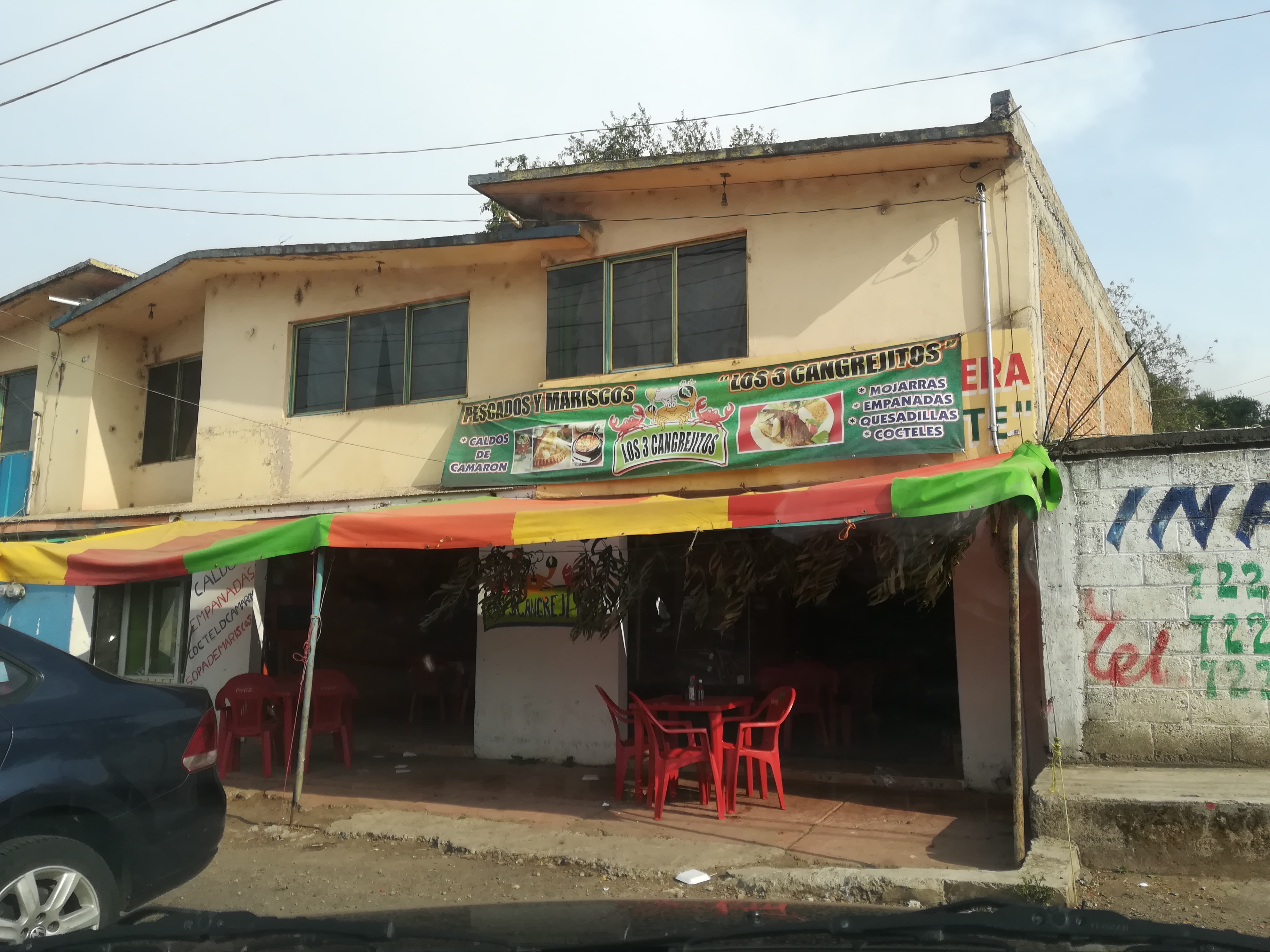 Pescados y mariscos los 3 cangrejitos image 5