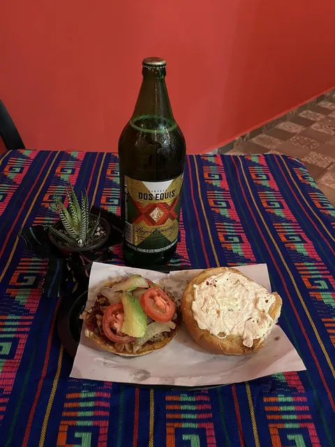 La Esquinita Taqueria image 4