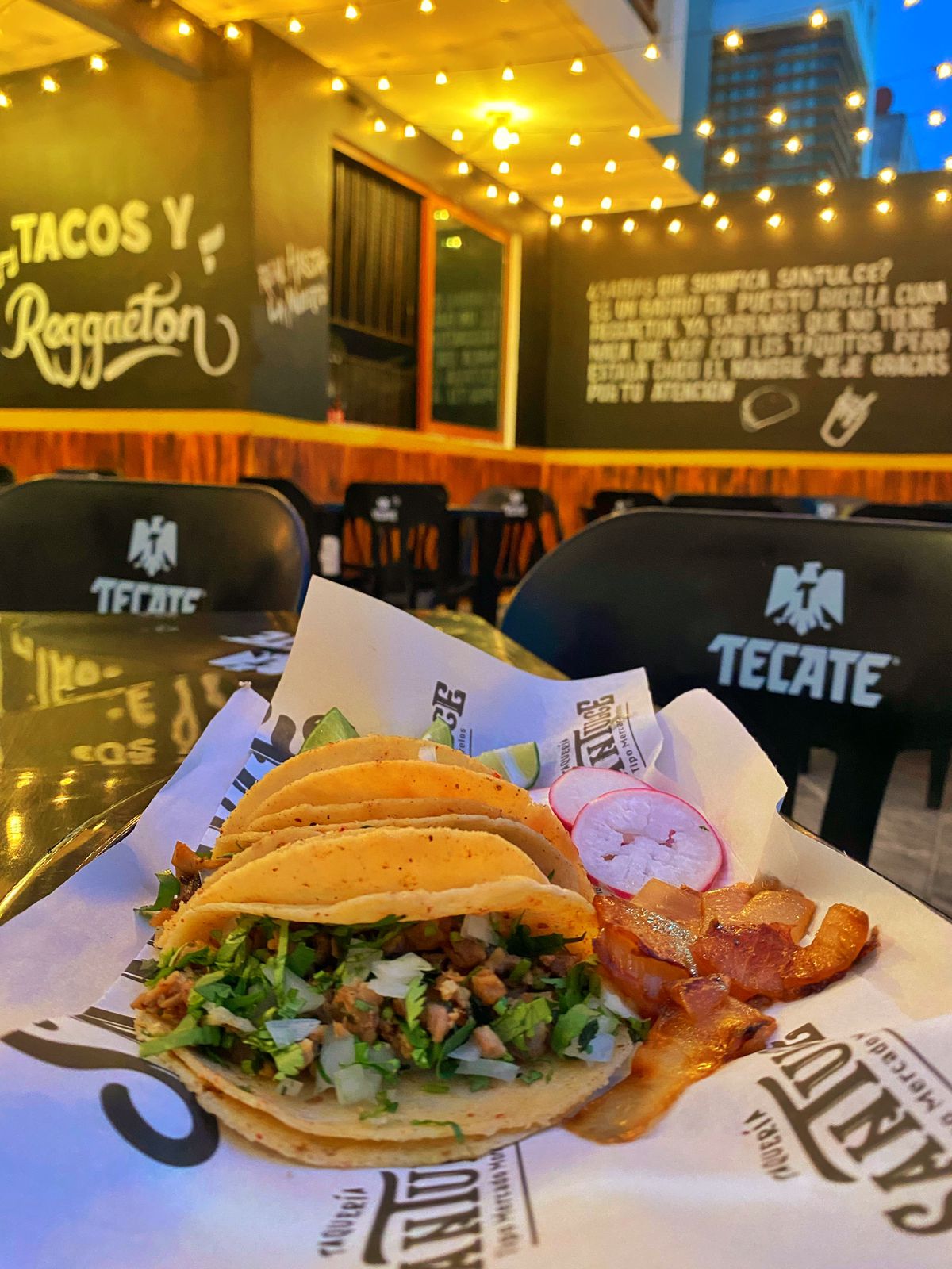 La Esquinita Taqueria image 5