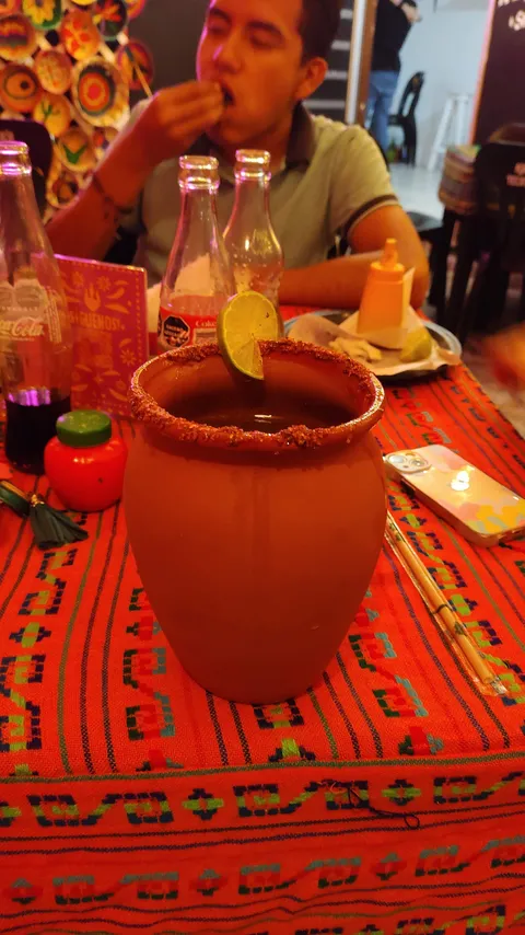 La Esquinita Taqueria image 9