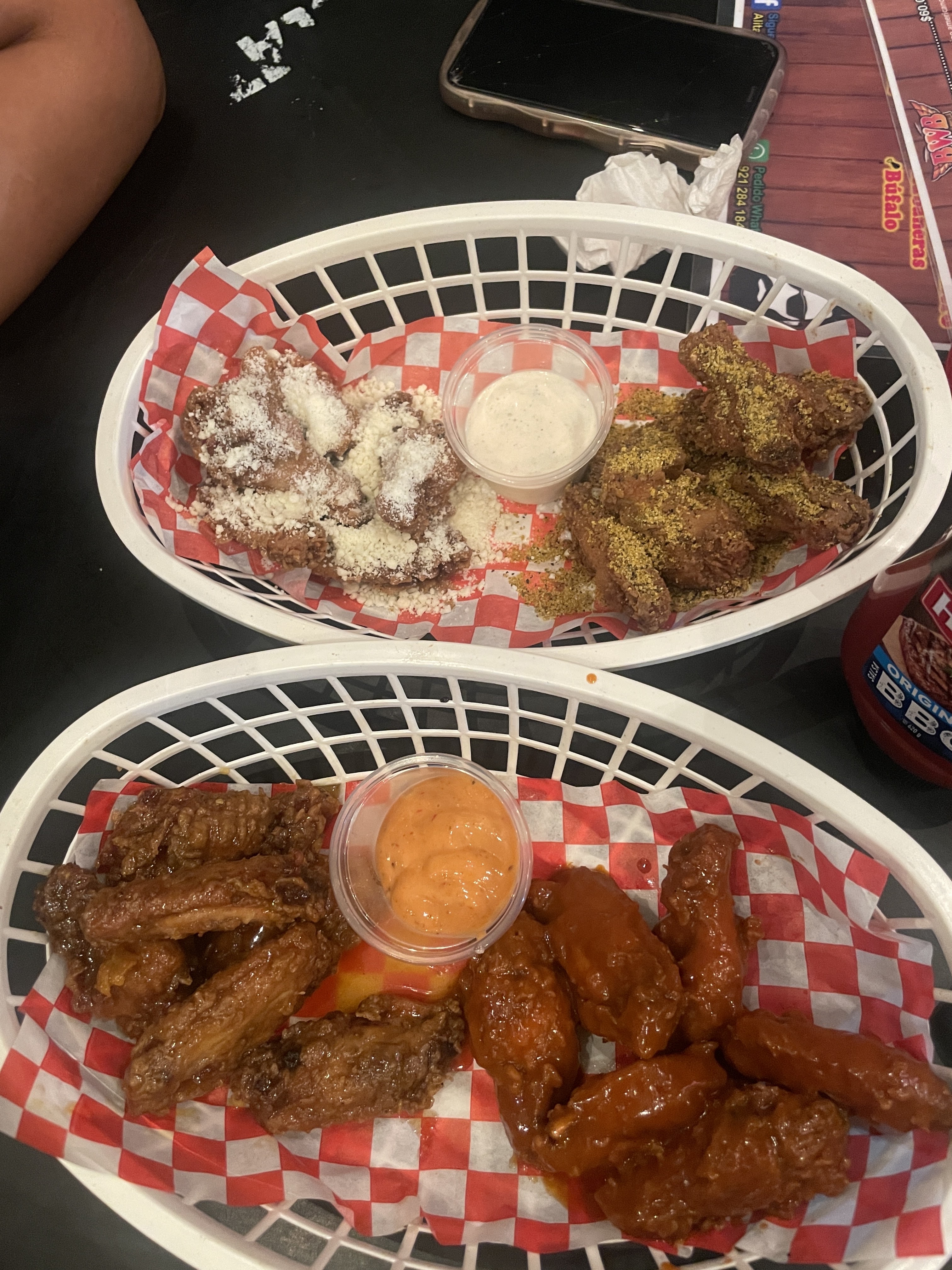 Alitas EL BARBA image 4