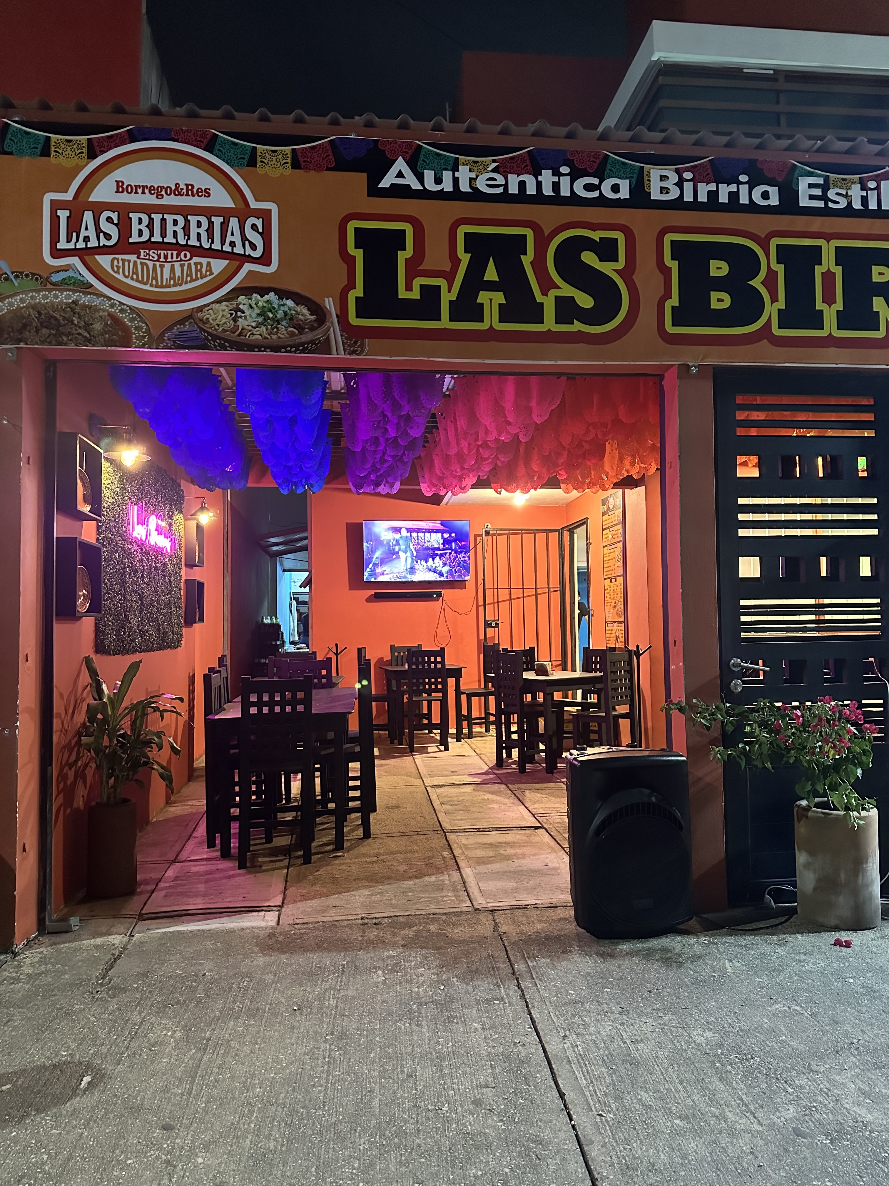 Las Birrias Quintal image 1