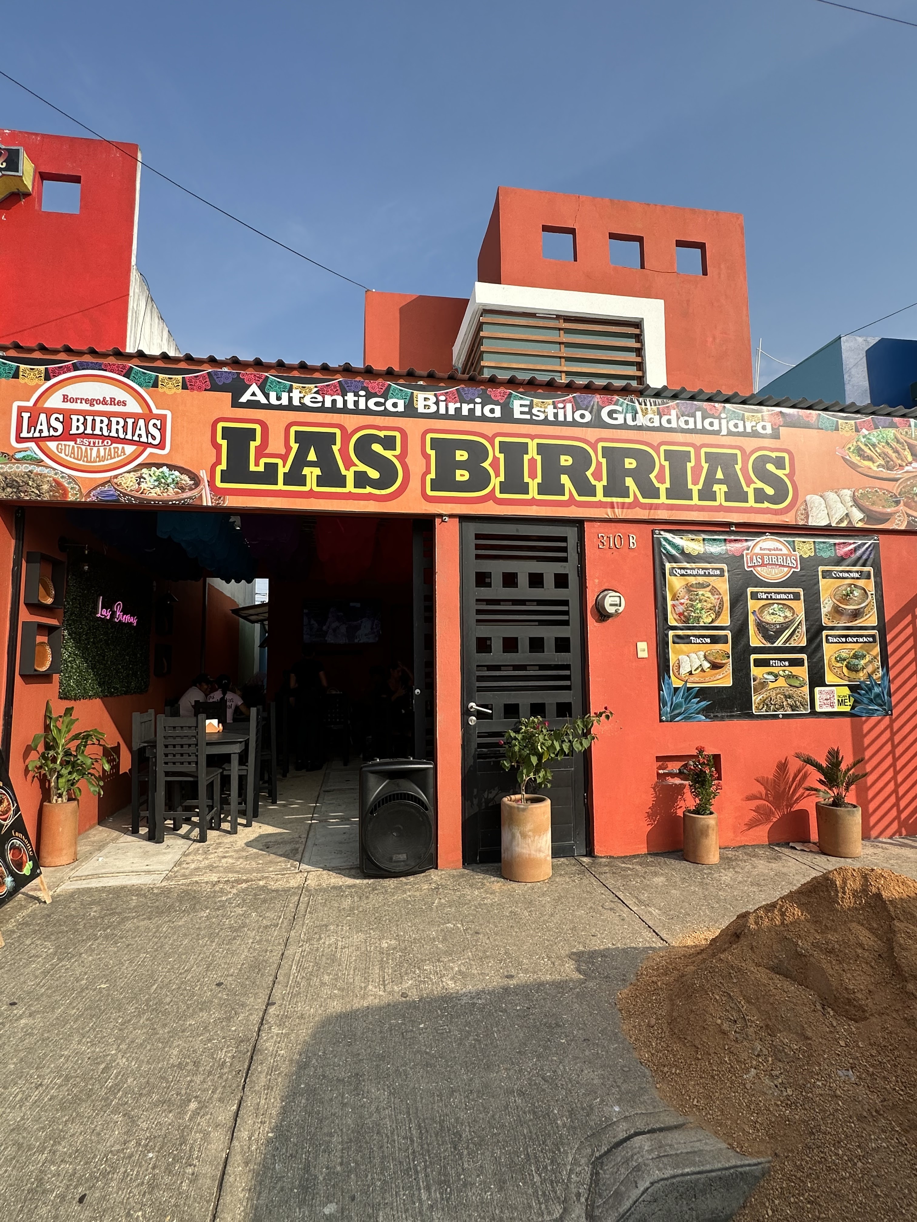 Las Birrias Quintal image 3