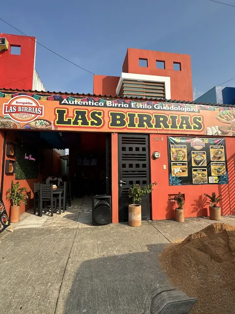 Las Birrias Quintal image 3