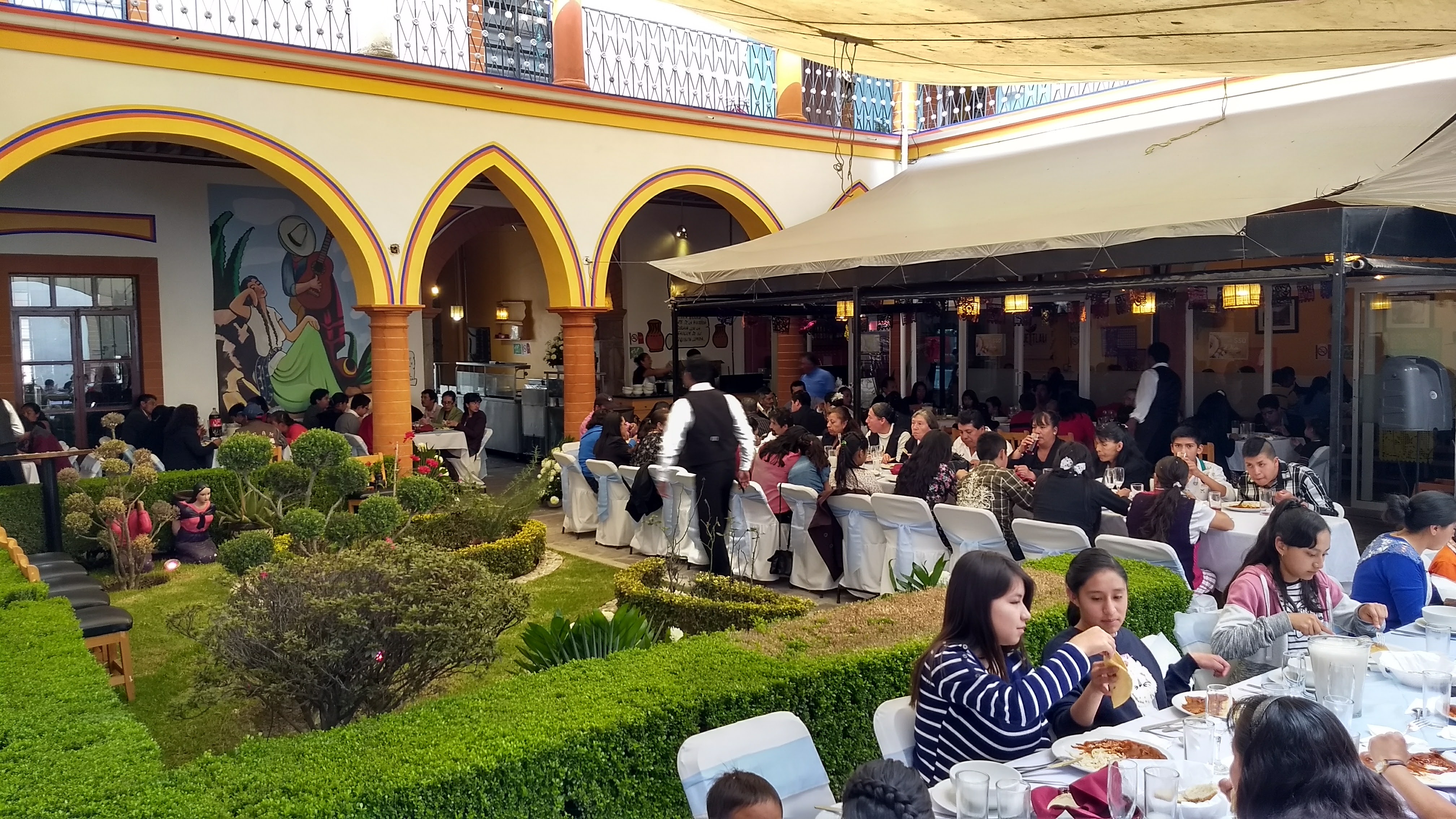 Hueytlalli La Casa de los Antojitos image 10