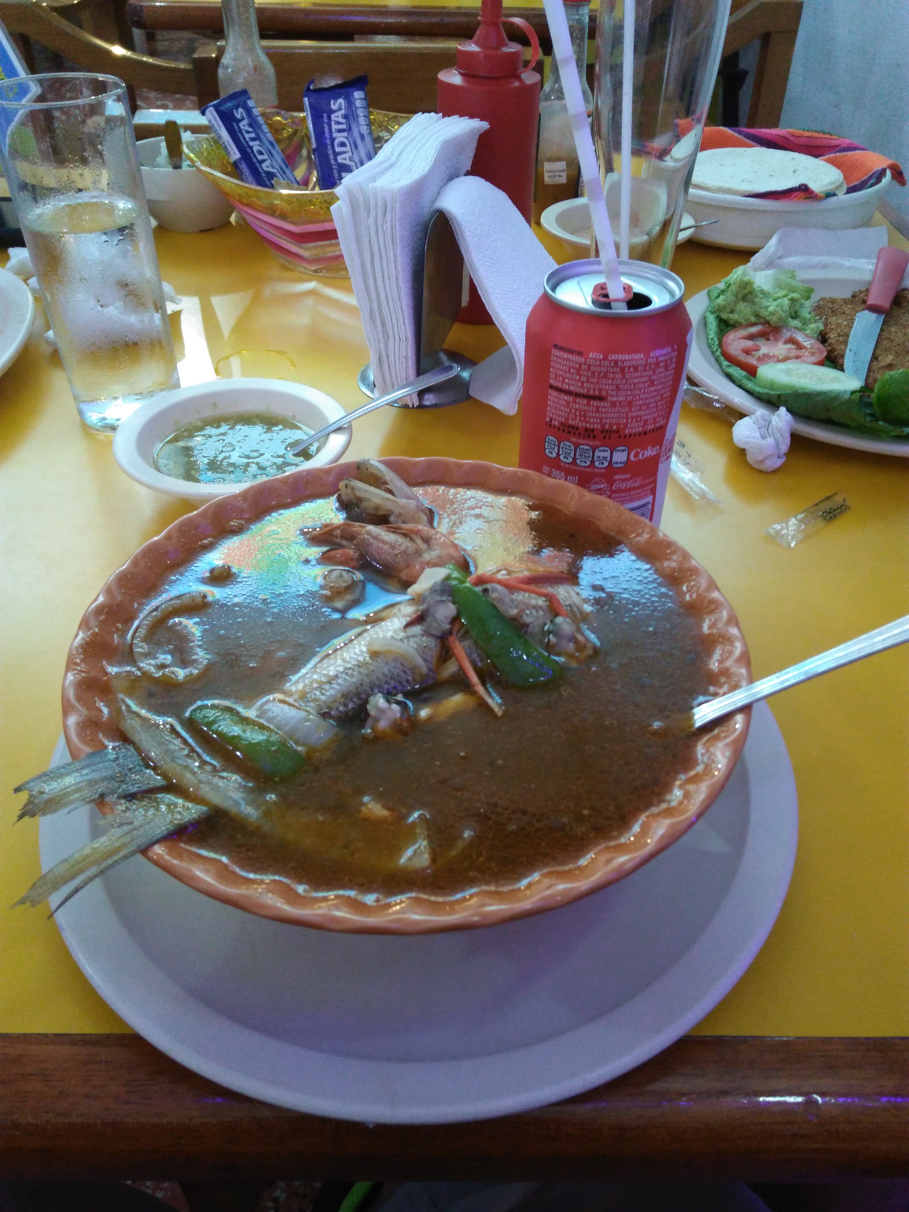 Mariscos y Cockteles "Robert" image 3