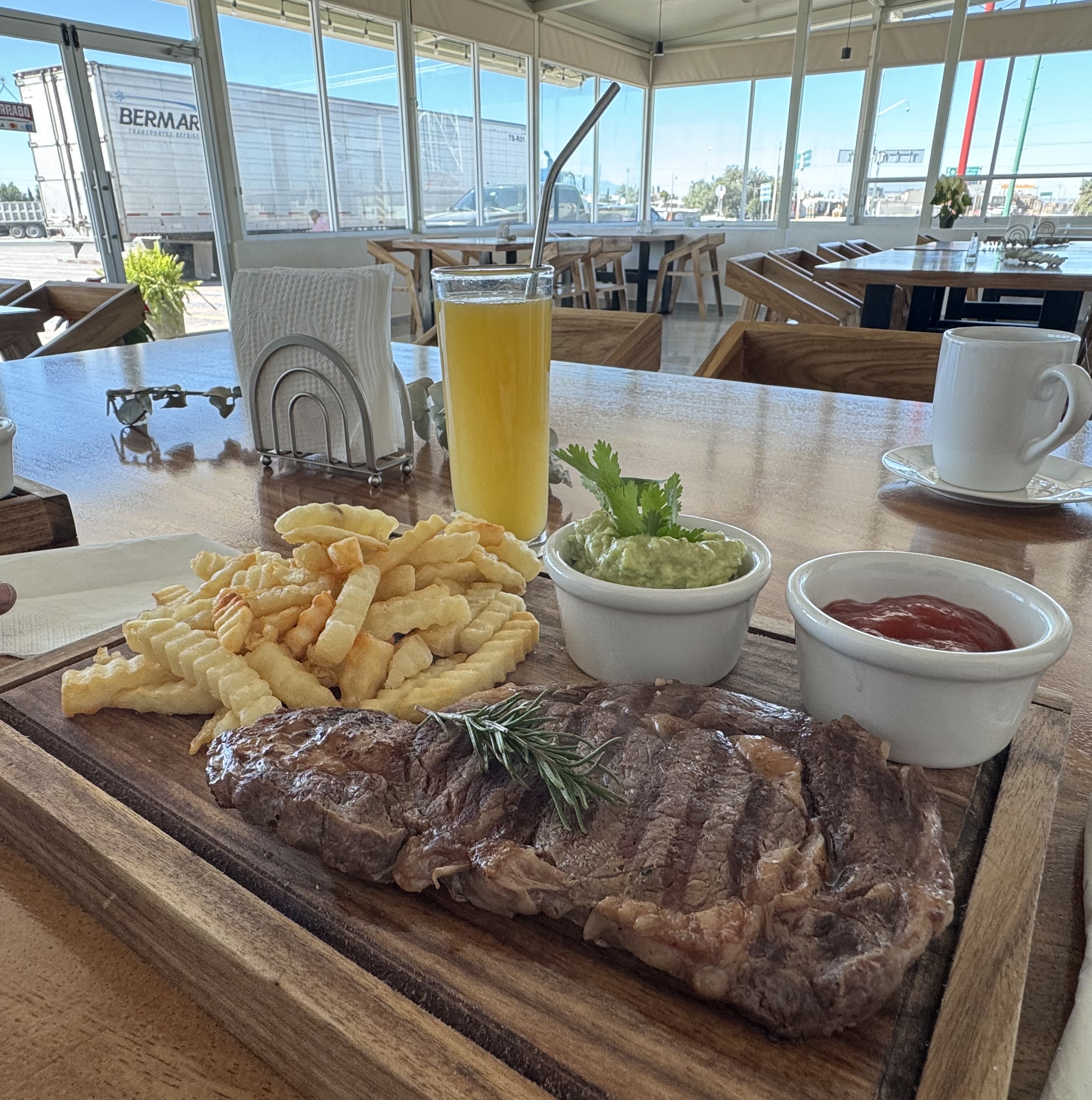 Restaurante El Triángulo image 9