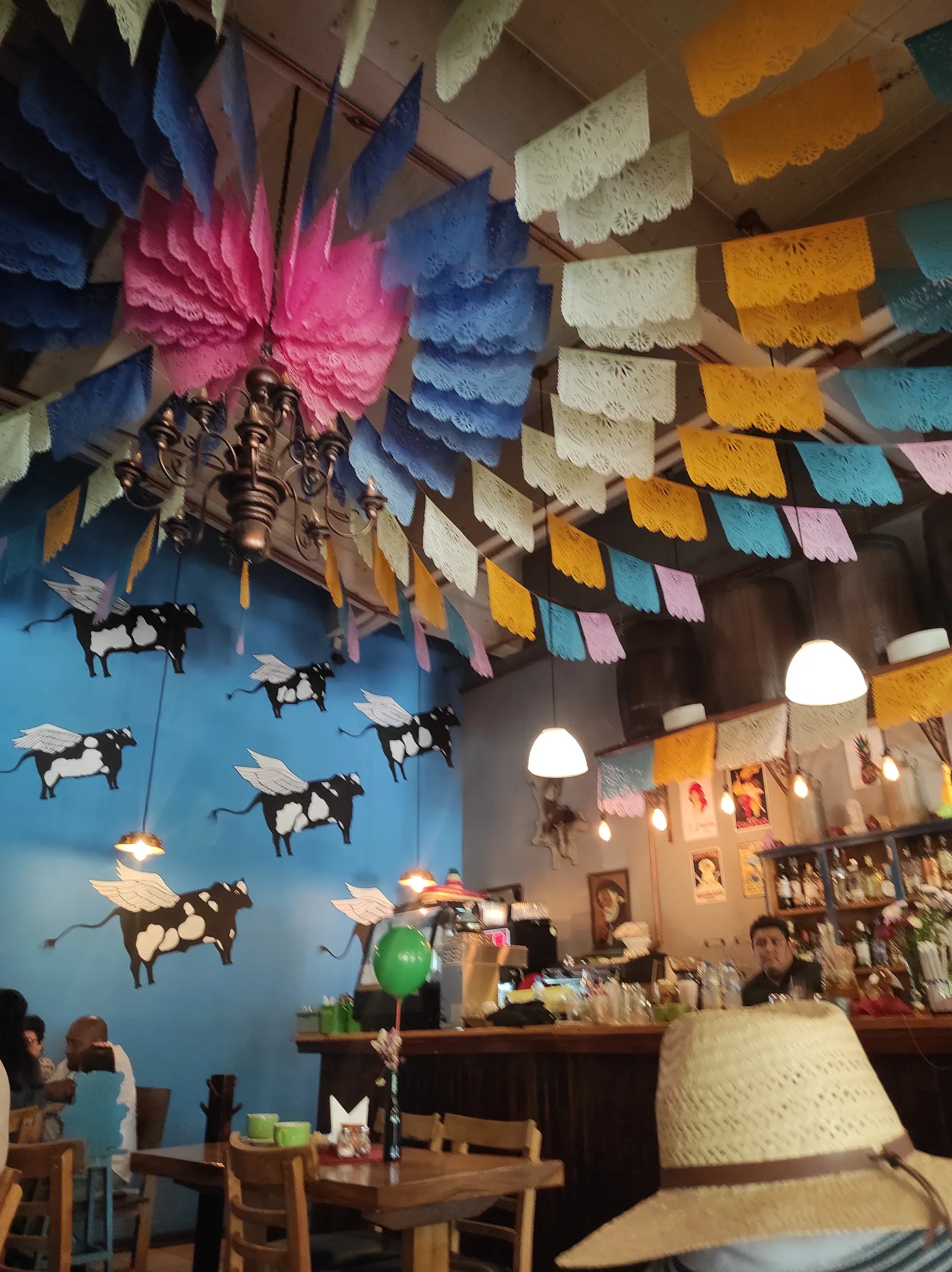 El Cajún image 7