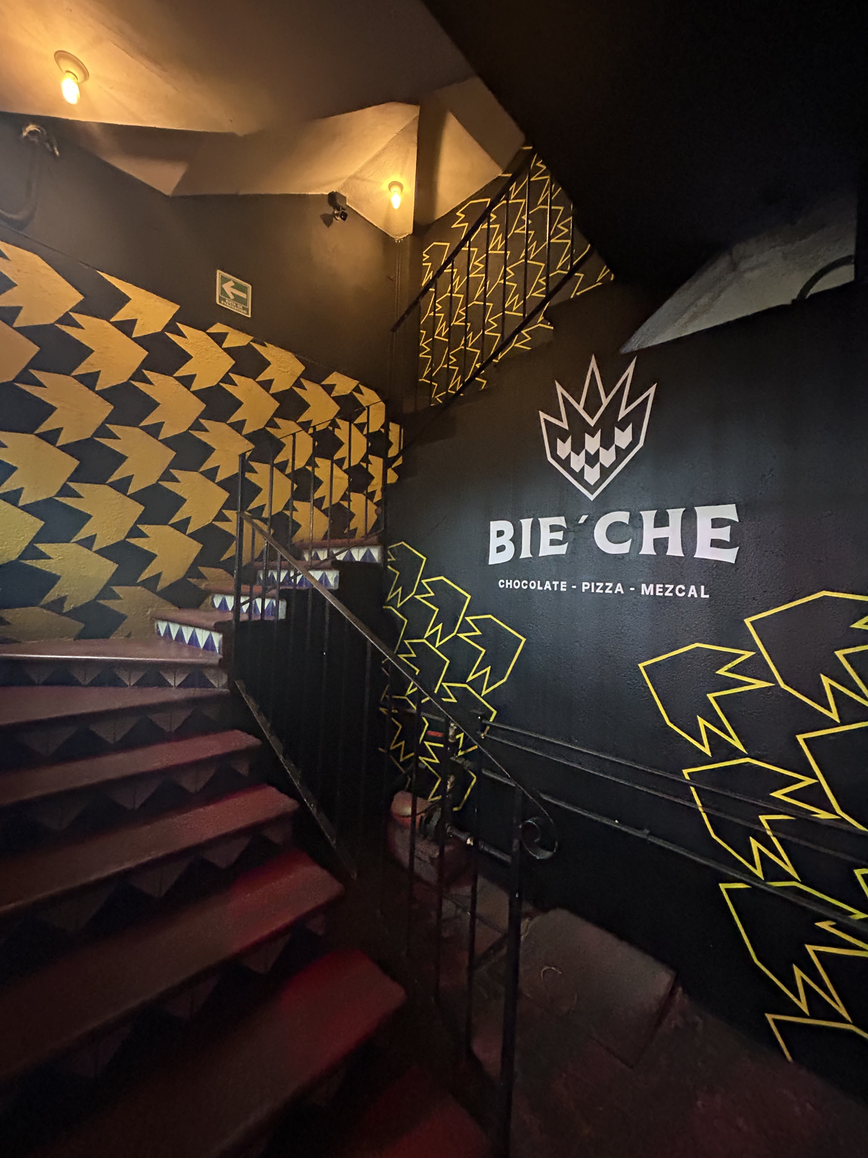 Restaurant sport bar Bie'che en Huatulco image 9