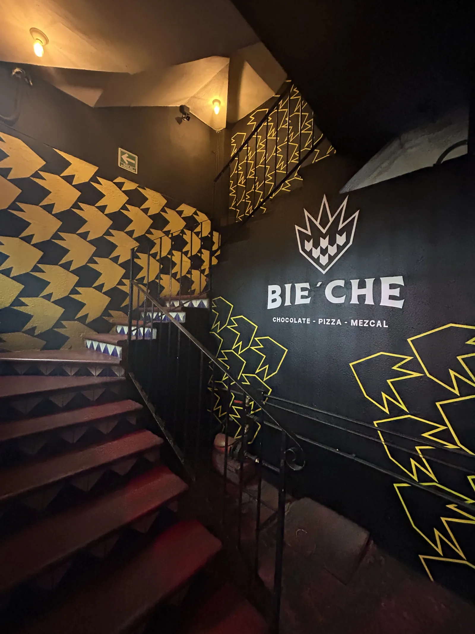 Restaurant sport bar Bie'che en Huatulco image 9