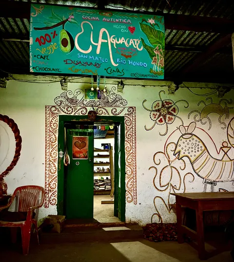 El Aguacate image 1