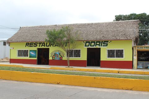 Restaurante jardin Familiar Doris image 1