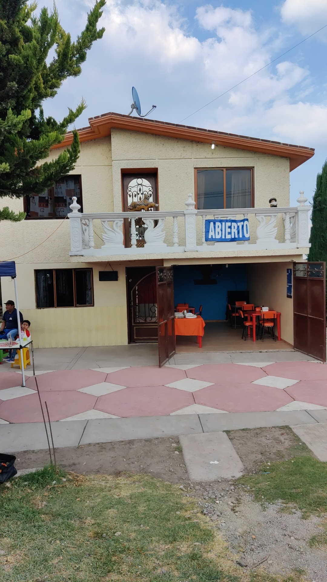 Las Costras taqueria image 1