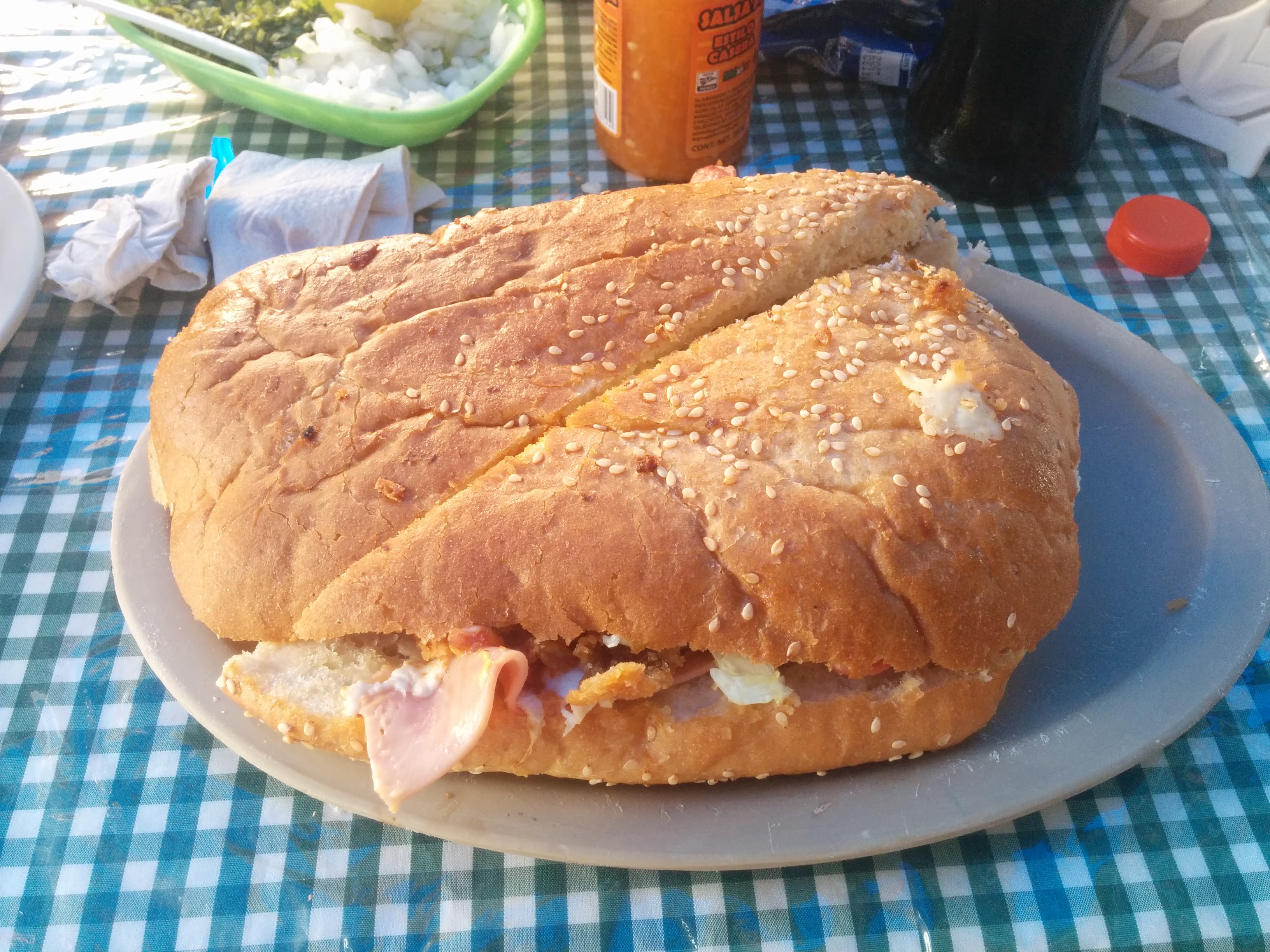 Tortas y Mariscos El Tiburon image 4