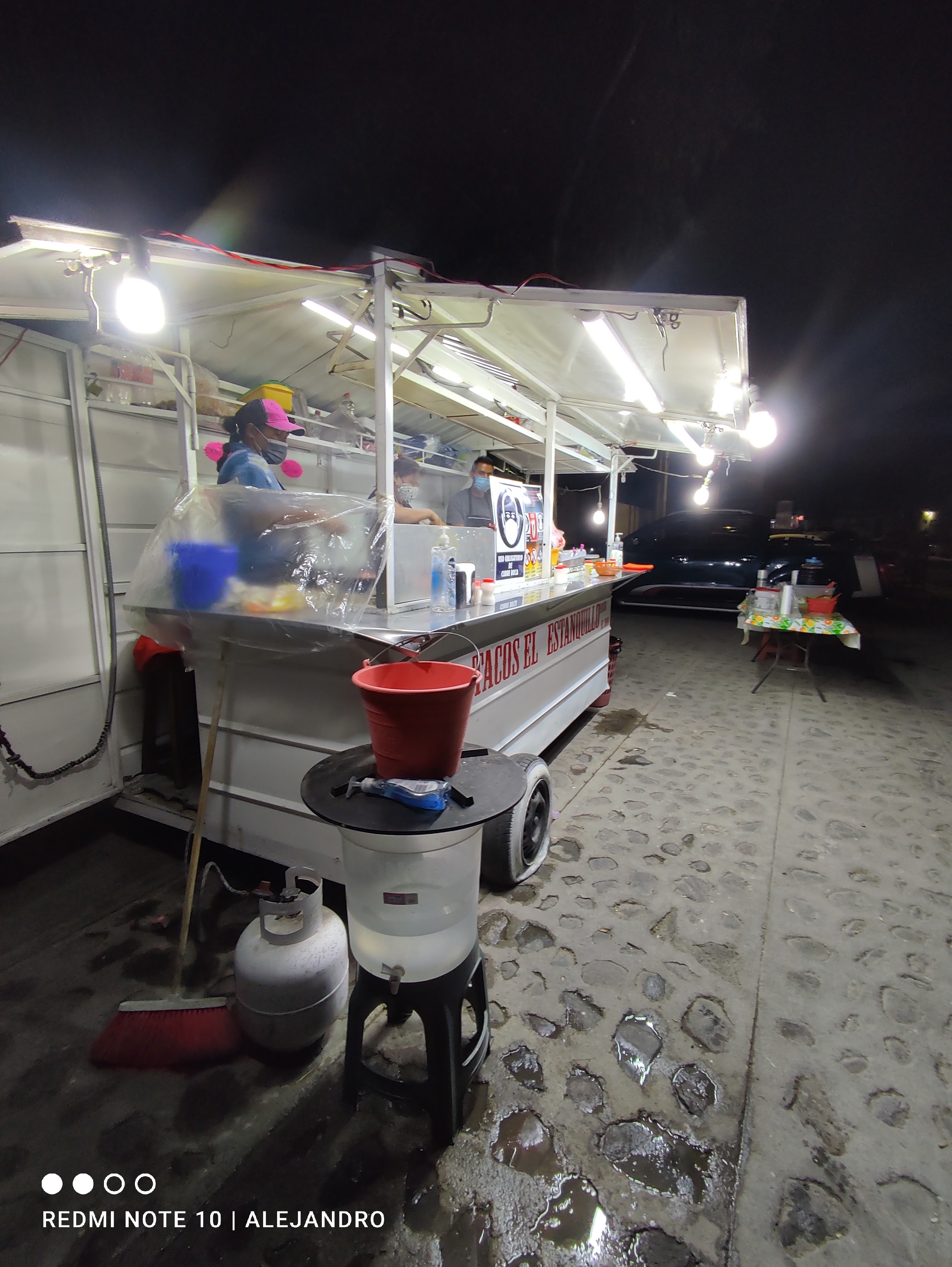 Tacos El Estanquillo image 1