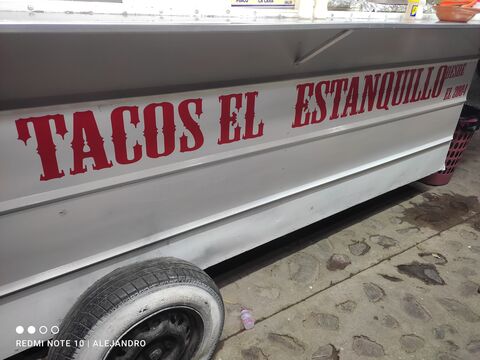 Tacos El Estanquillo image 4