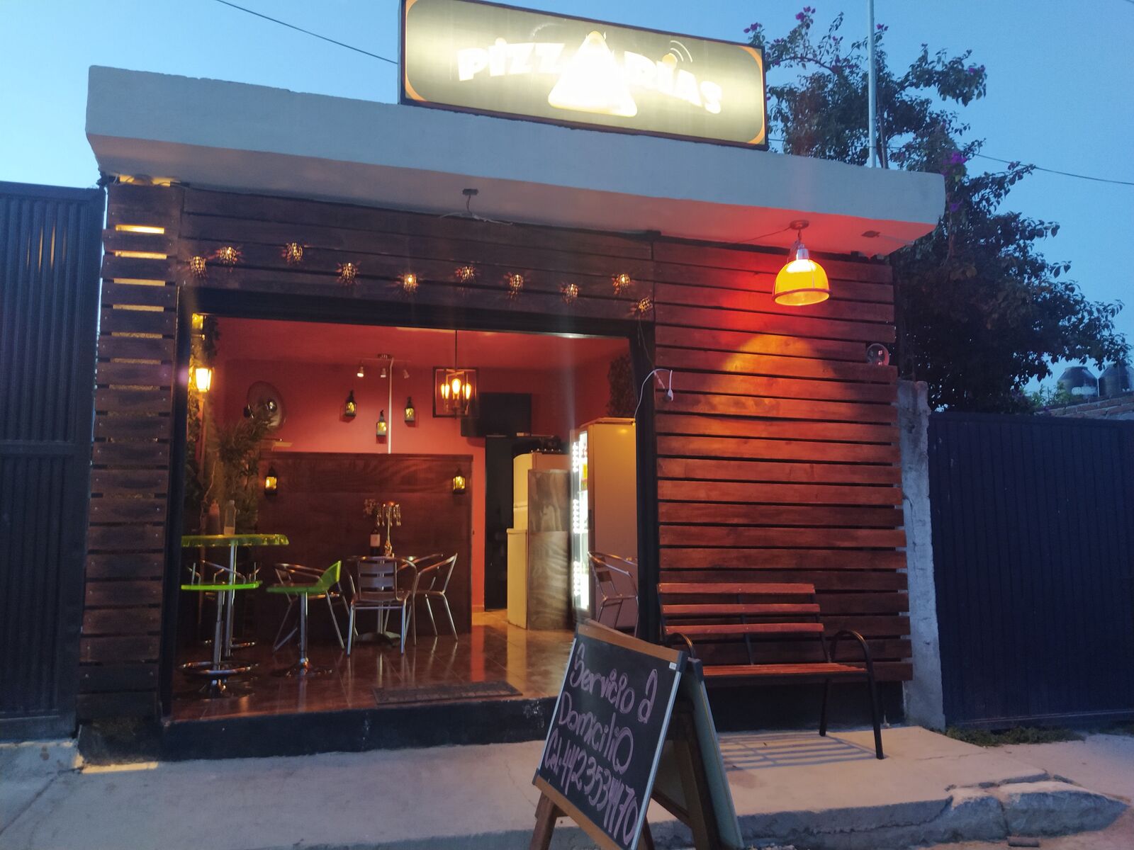 Pizza Arias image 1