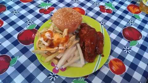 Antojitos AnaLu image 1