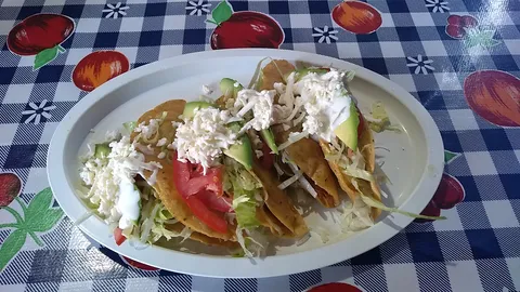 Antojitos AnaLu image 3