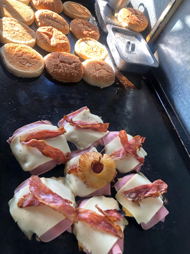 La Combi Burger image 8