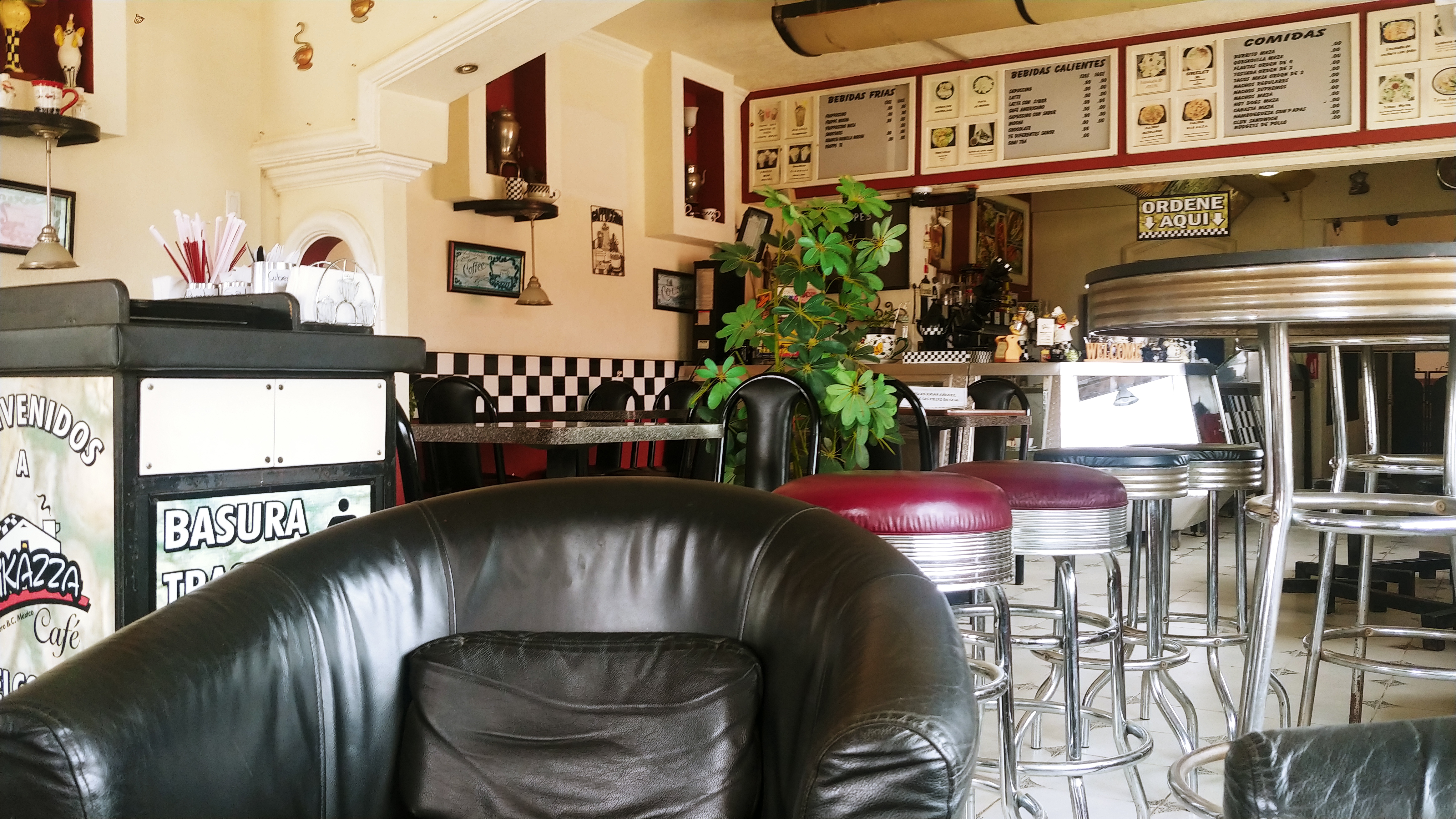 Mikaza Café image 1