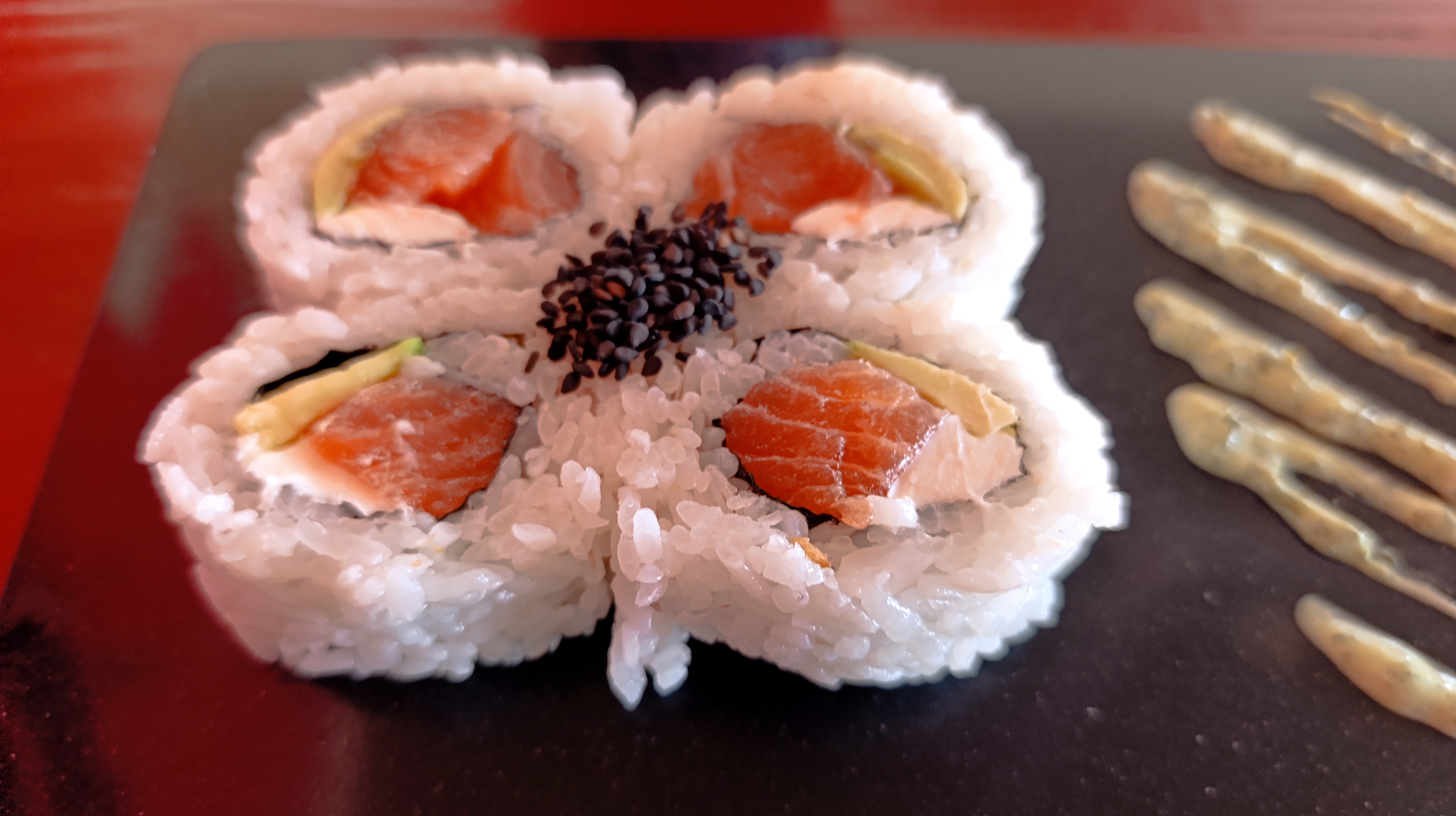 Kazoku Sushi y teriyaki image 3