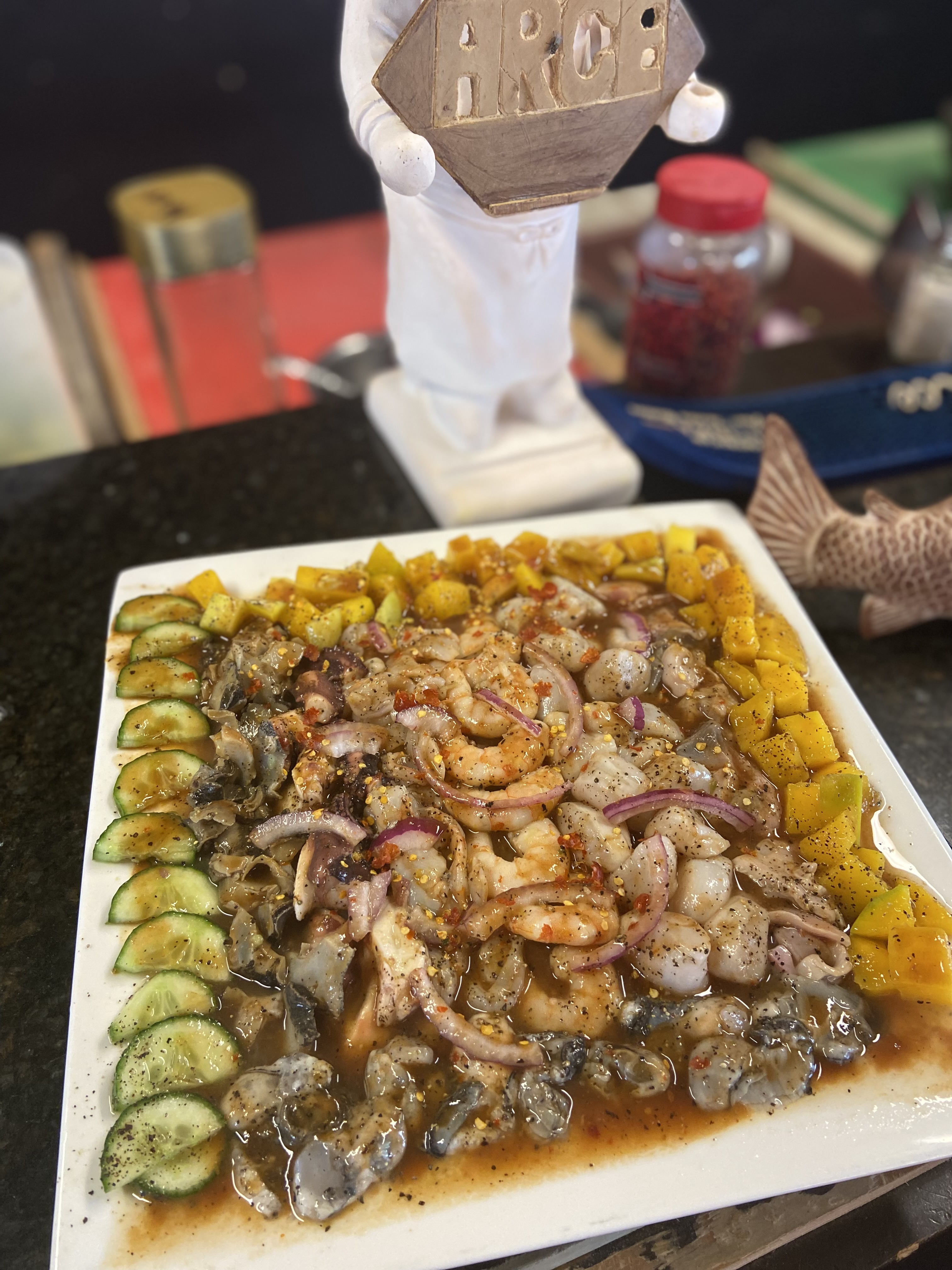 Mariscos y comida mexicana Arce image 1