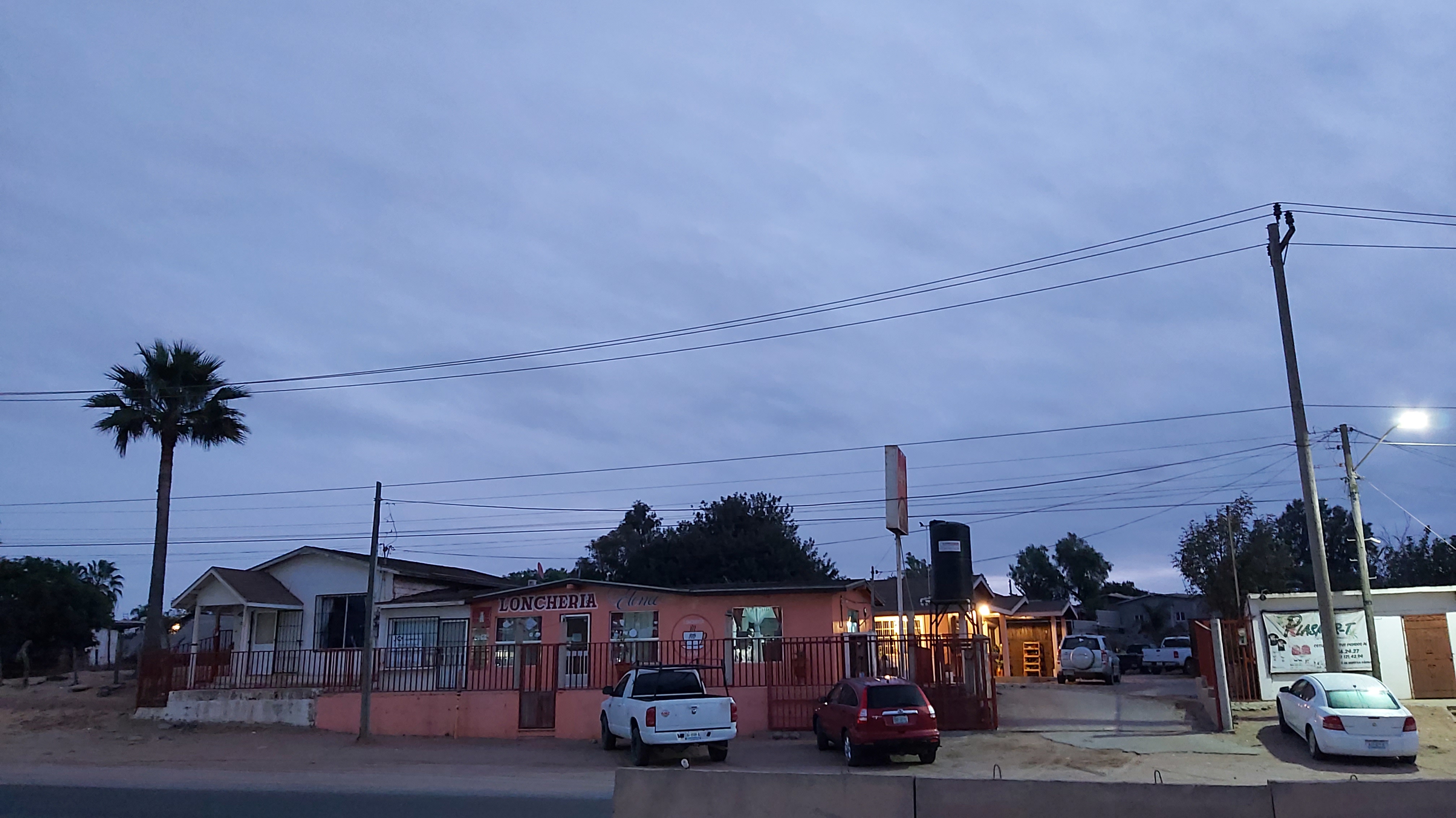 Loncheria Adela image 1