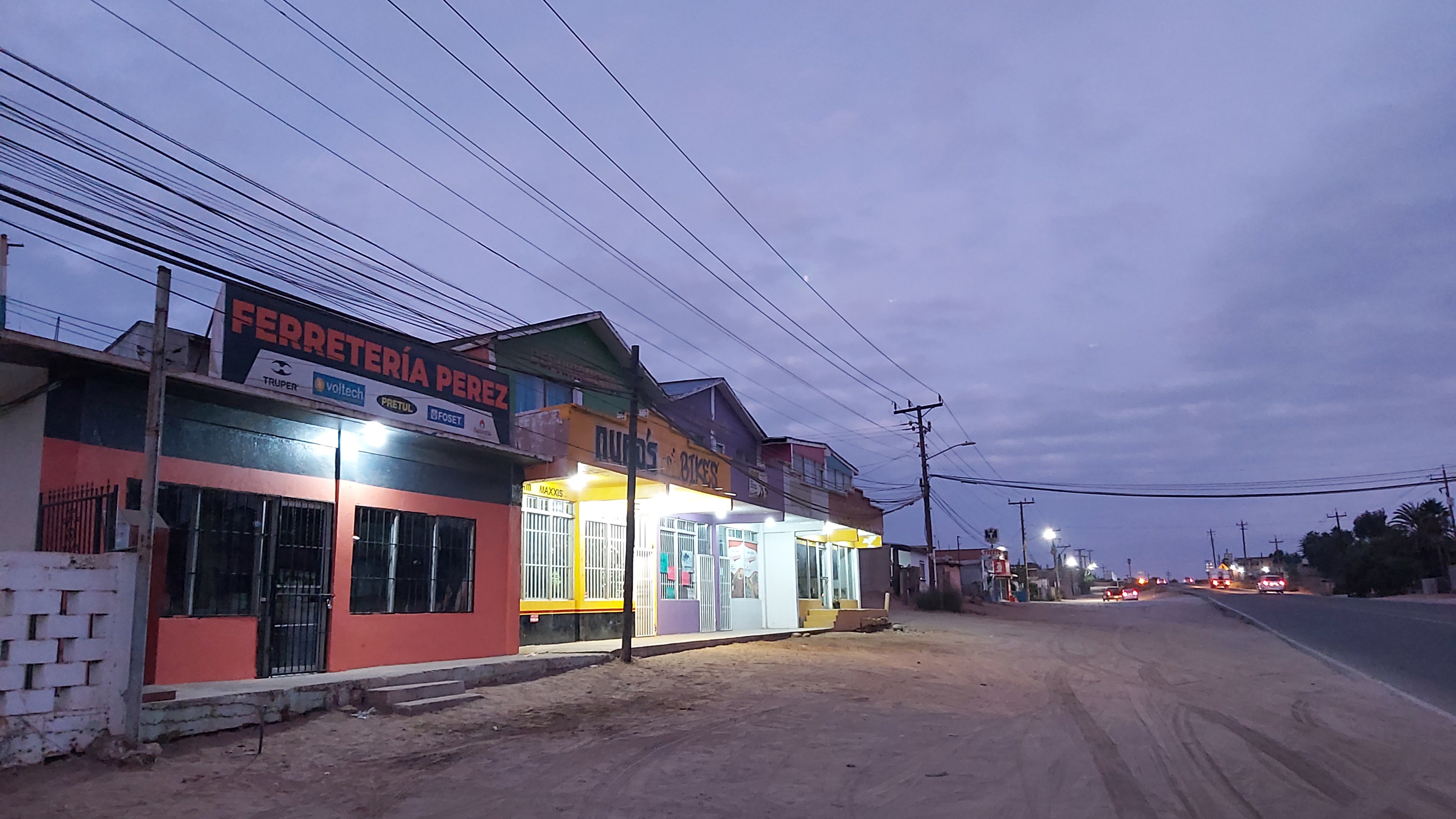 Loncheria Adela image 3