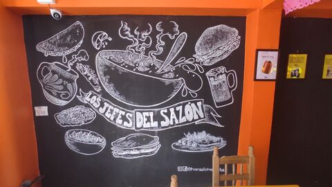 LOS JEFES image 2