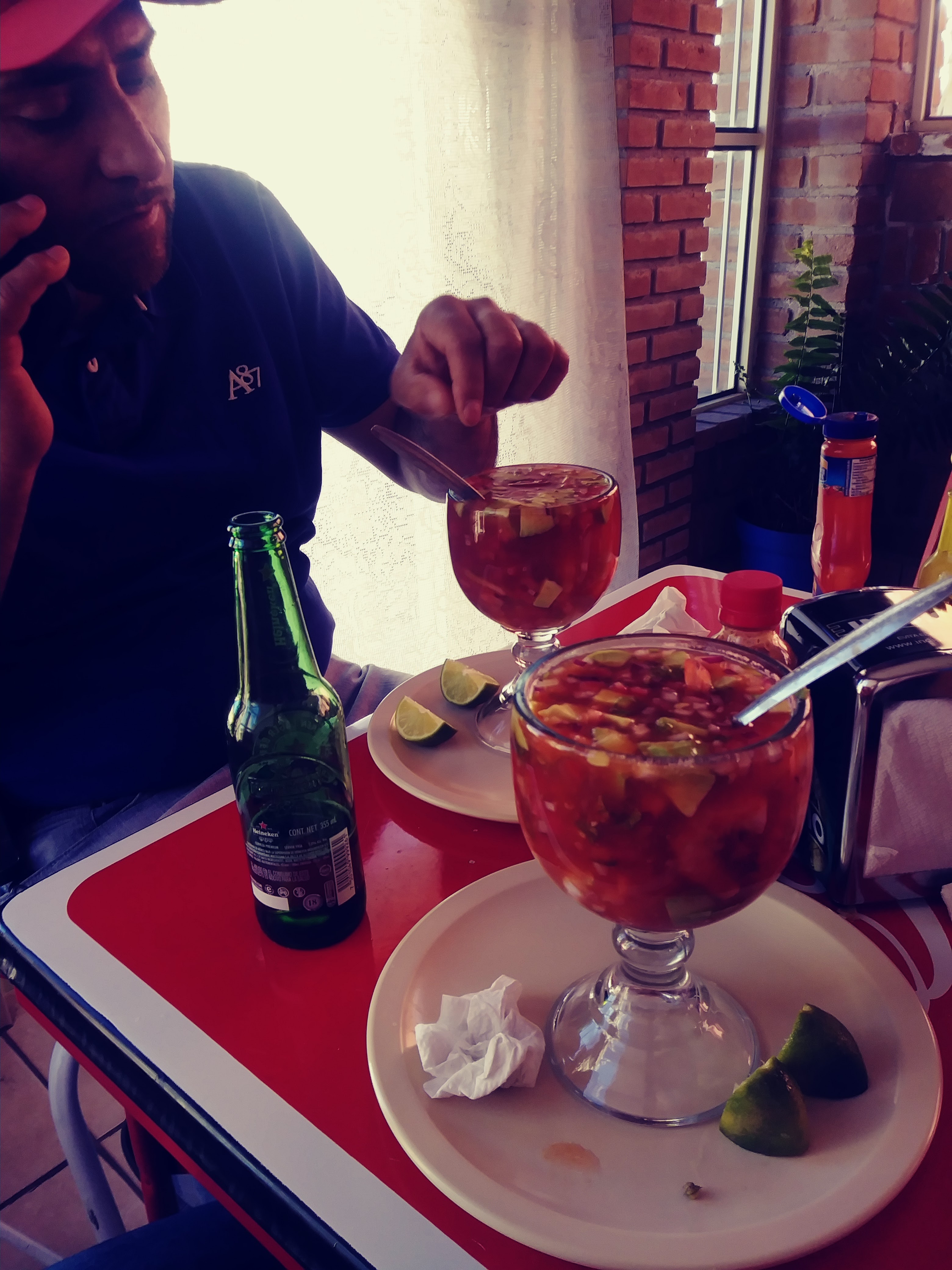 Mariscos El Bucanero image 5