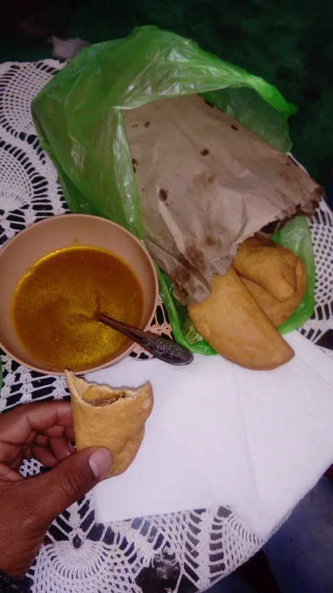 Brujitas BusSan image 2