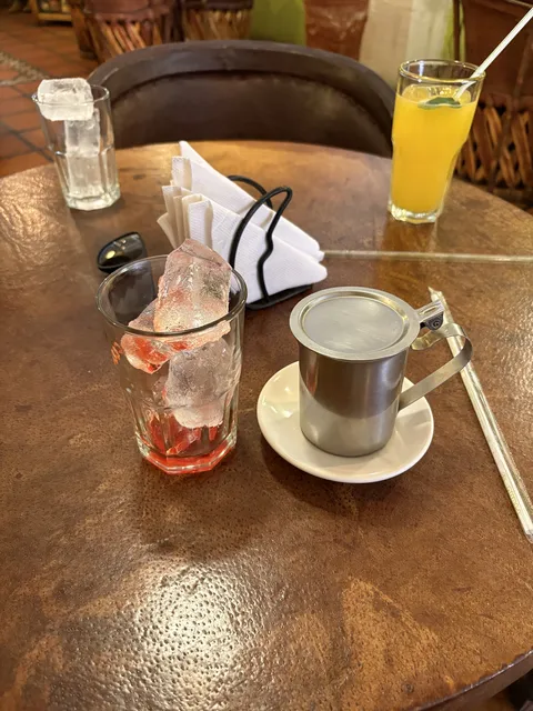 Fenicia Lebanese Restaurant image 6